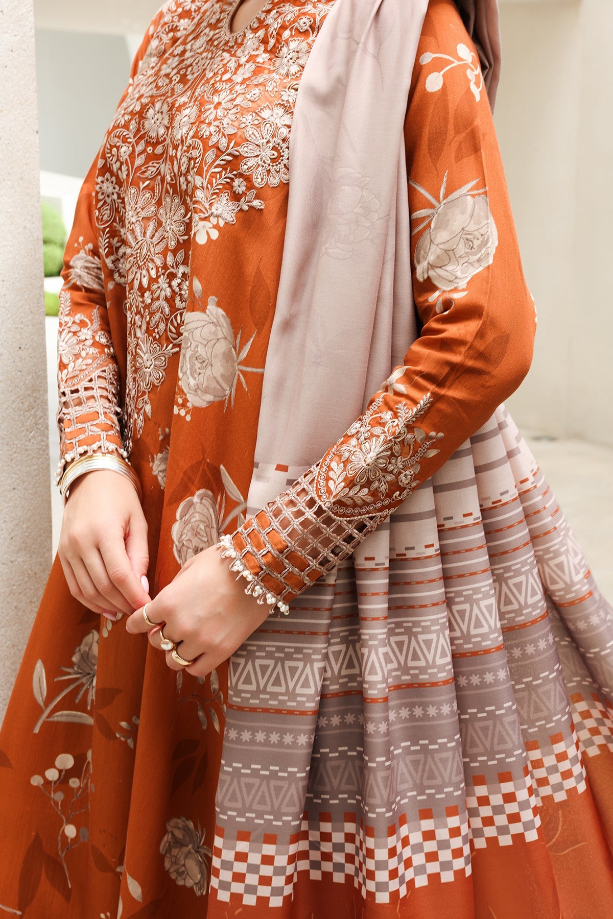 EMBRIODERED VISCOSE SILK SF-4626