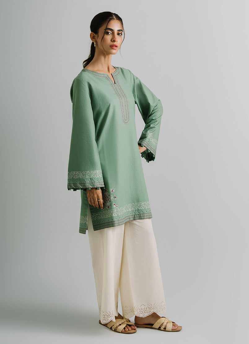 Embroidered Kurta - 13589251351020
