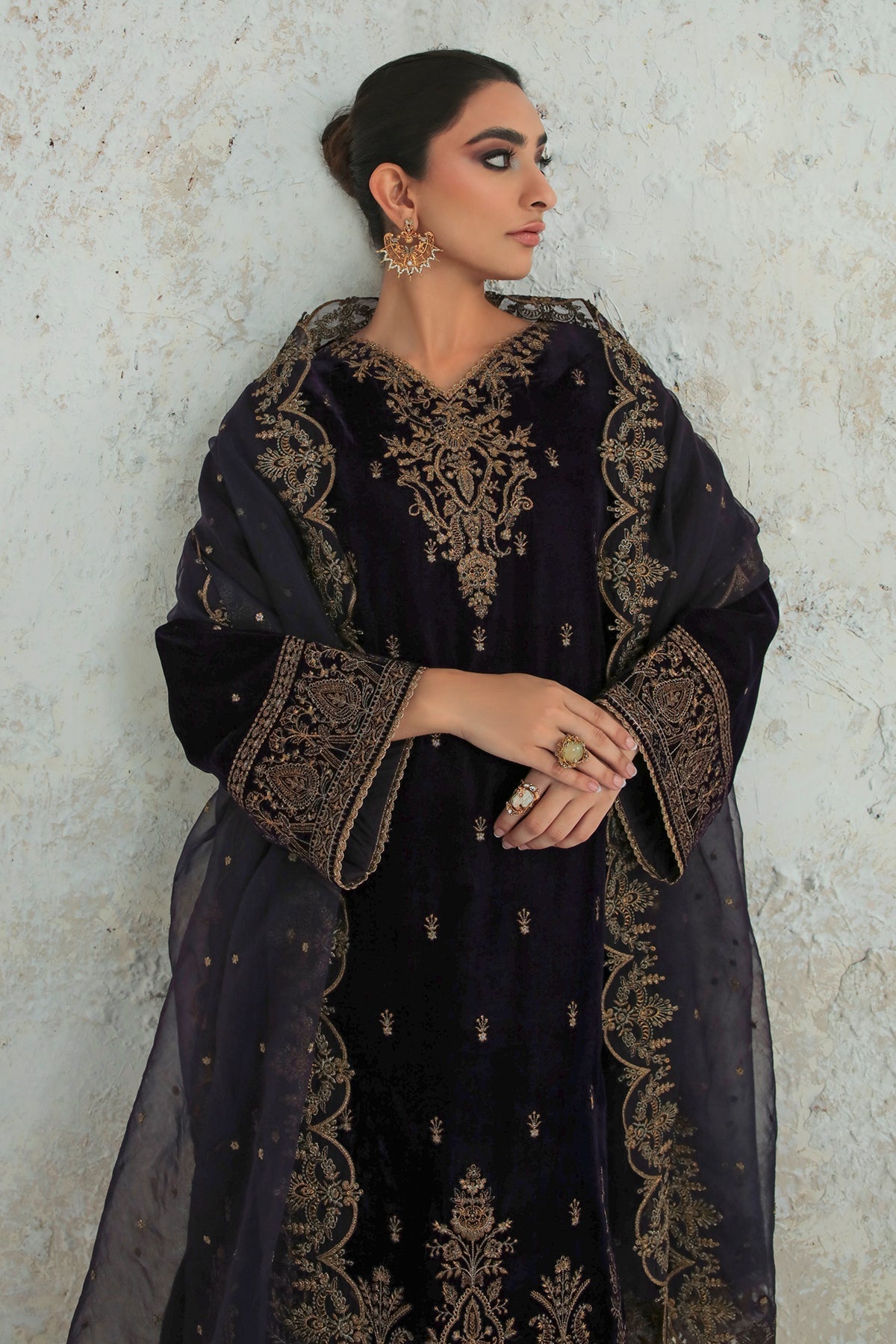 EMBROIDERED VELVET SF-239