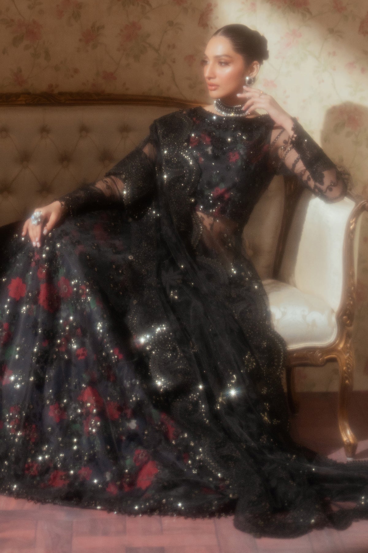 EMBROIDERED NET CH13-05 STITCHED
