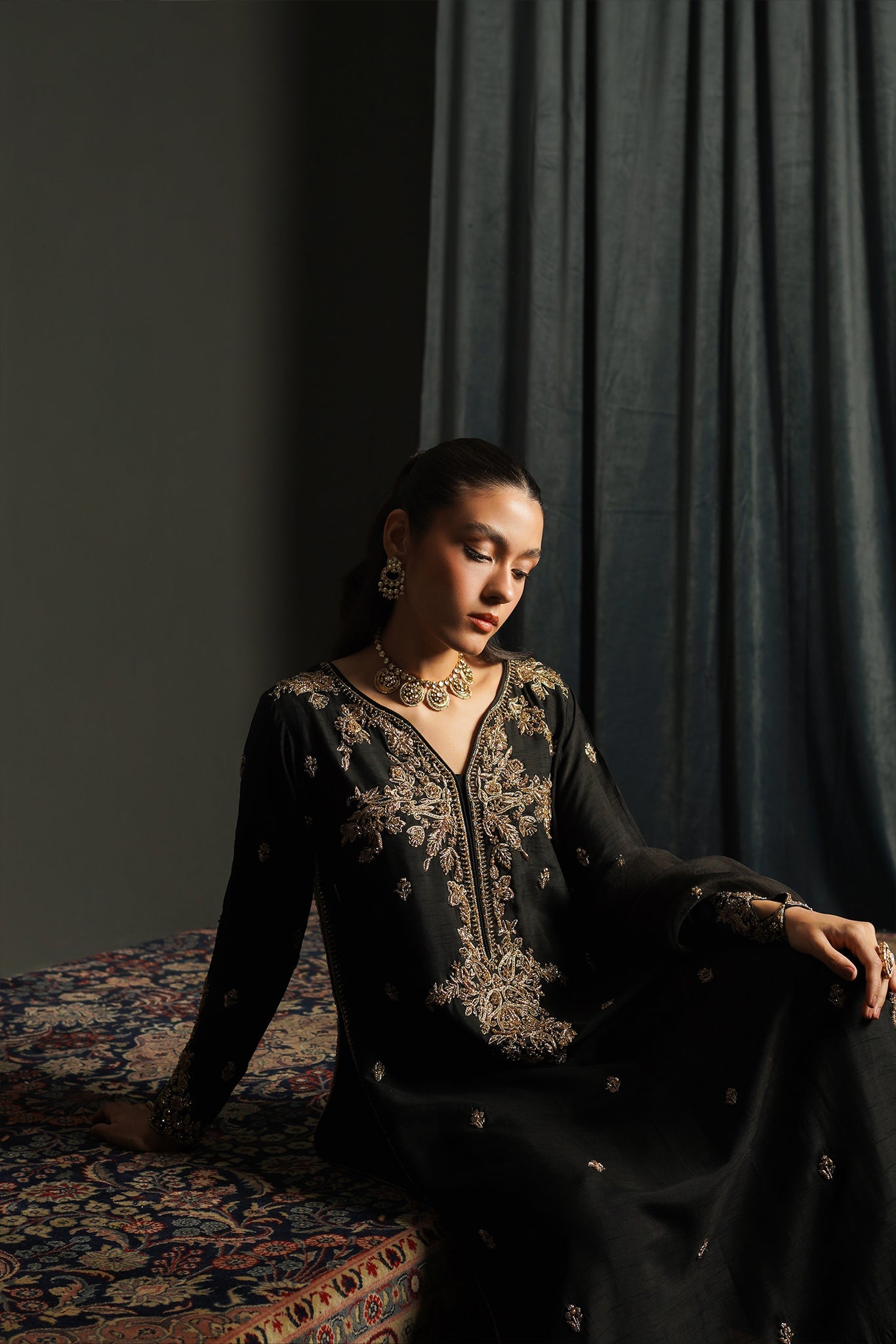 THE REGAL BLACK ZC-006 (NPA3-23437)