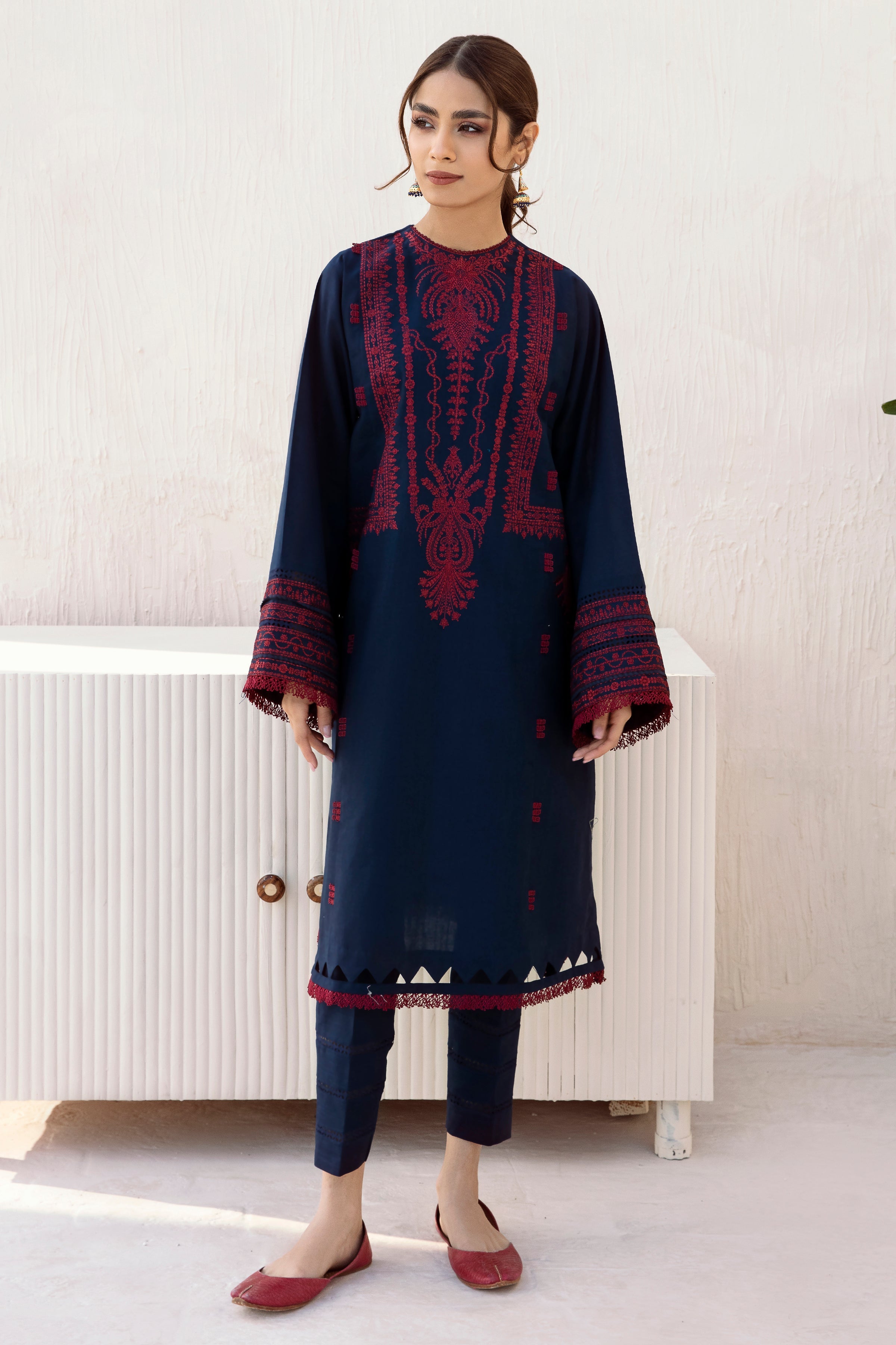 EMBROIDERED LAWN RTW-9174