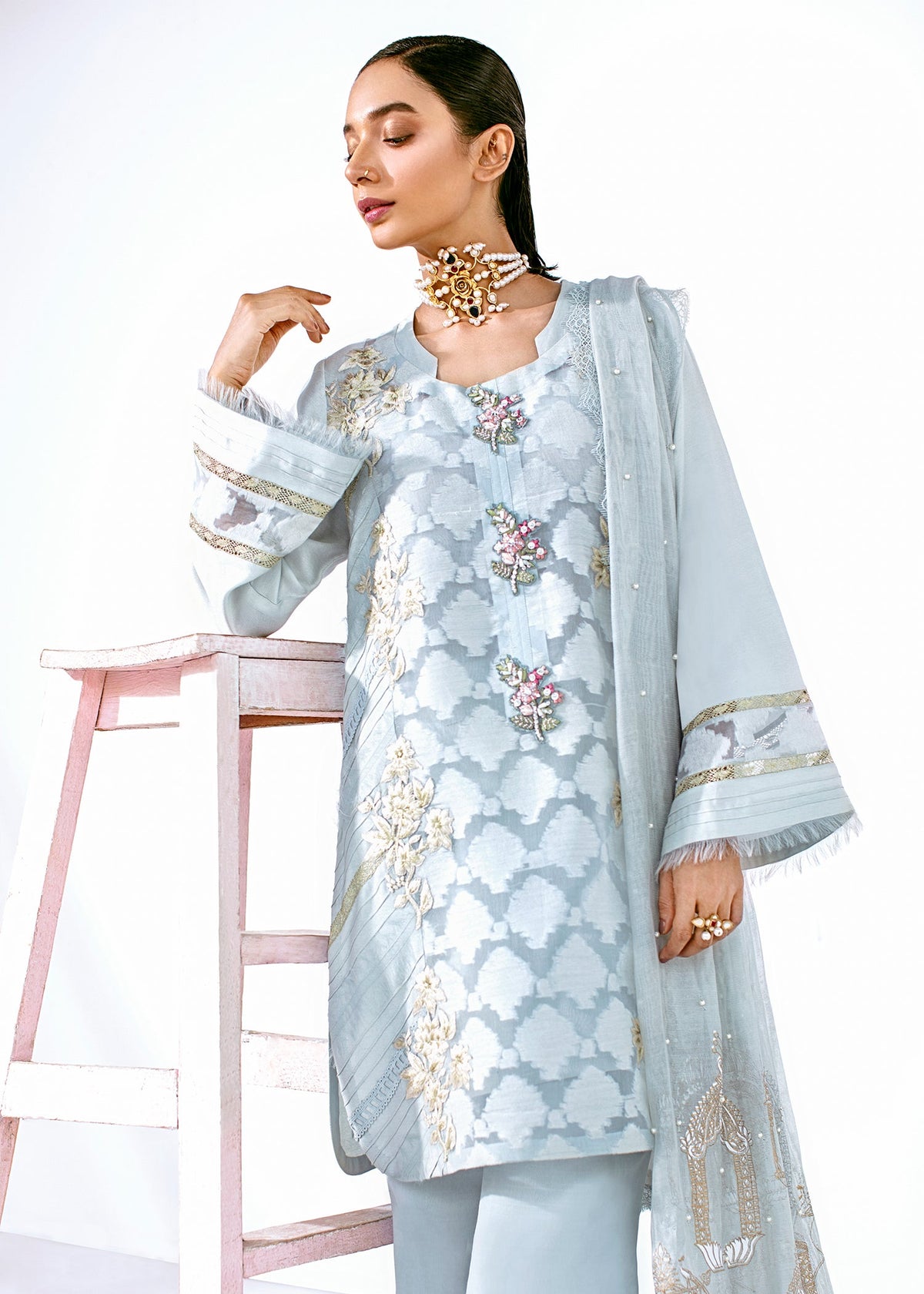 Saira Shakira
