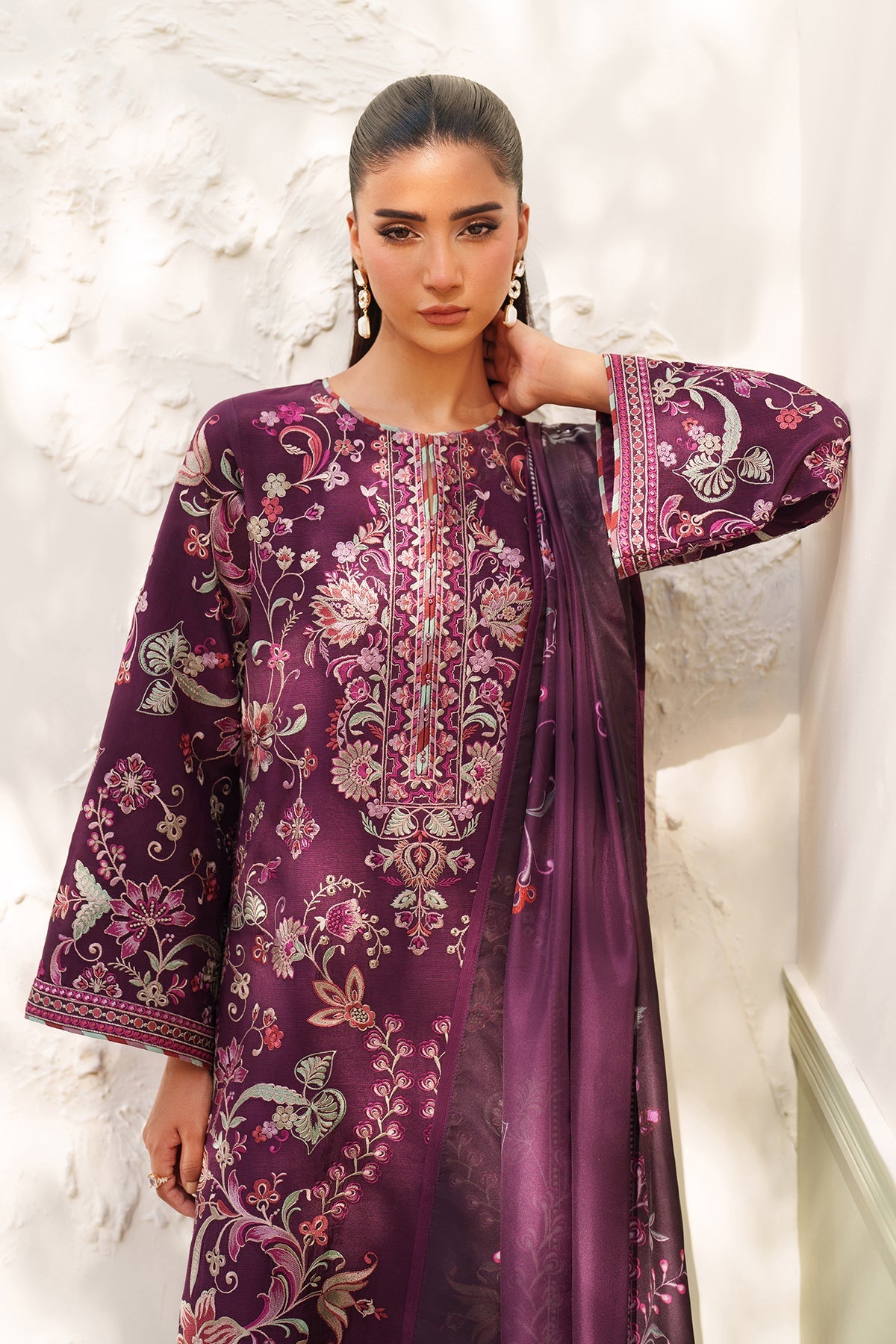 EMBROIDERED RAW SILK UF-4382