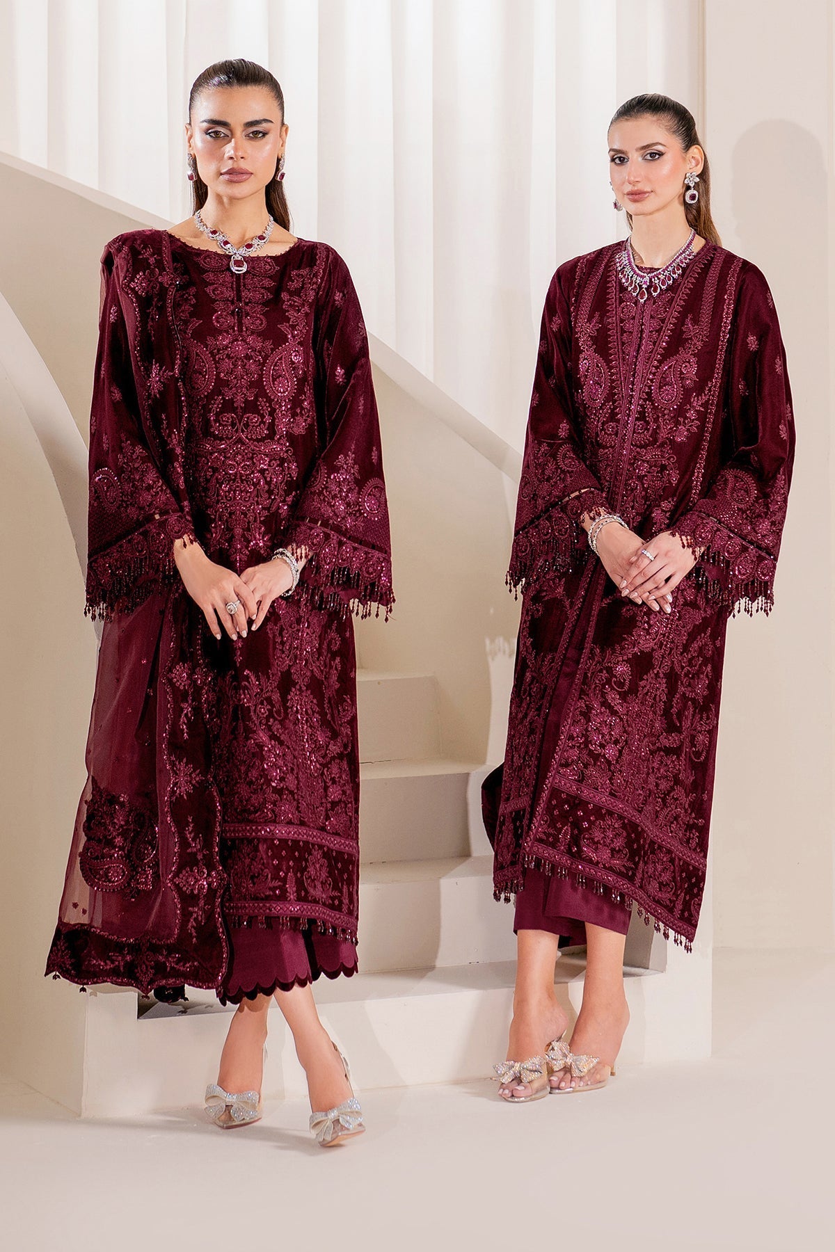 EMBROIDERED VELVET SF-758