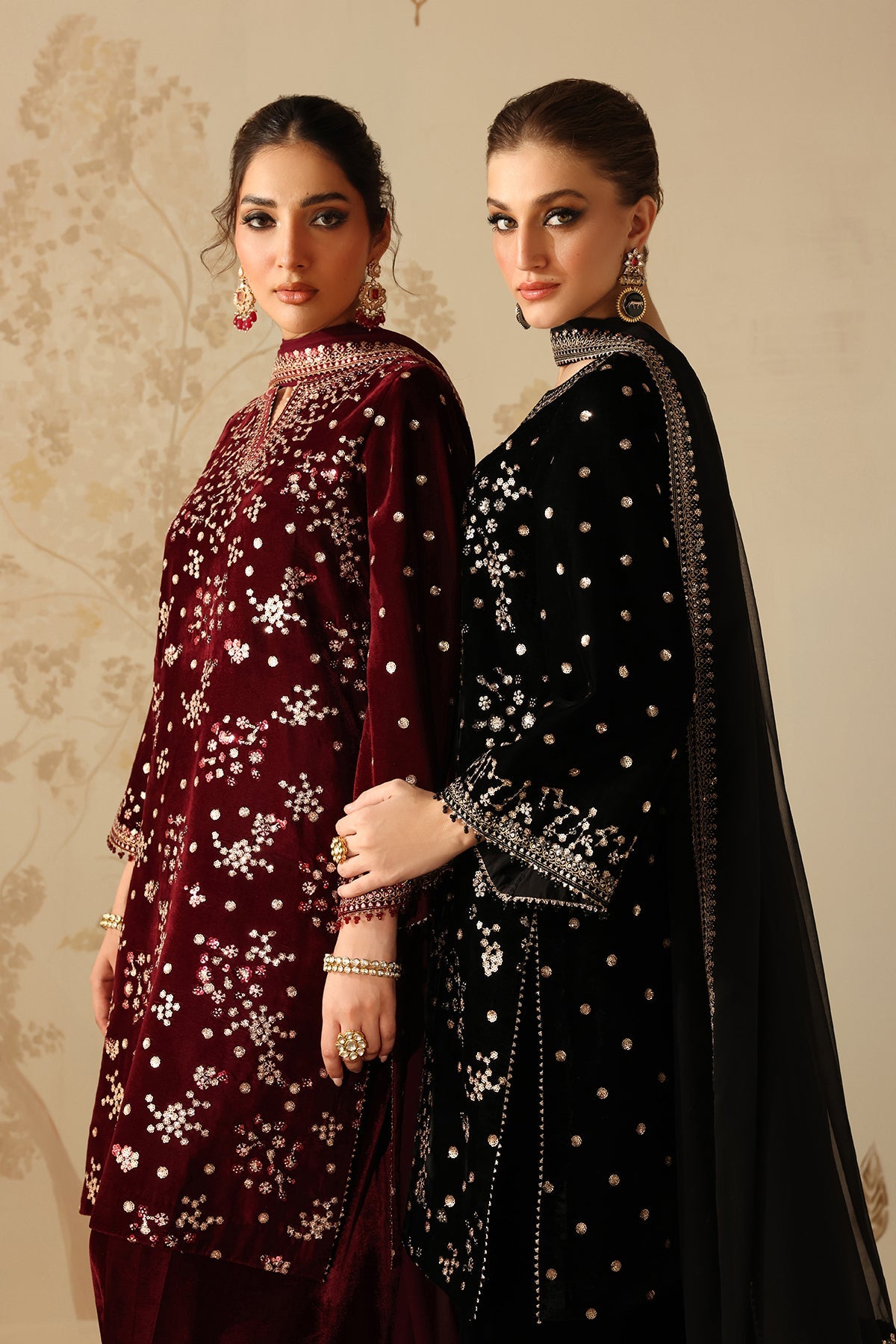 EMBROIDERED VELVET SF-4316