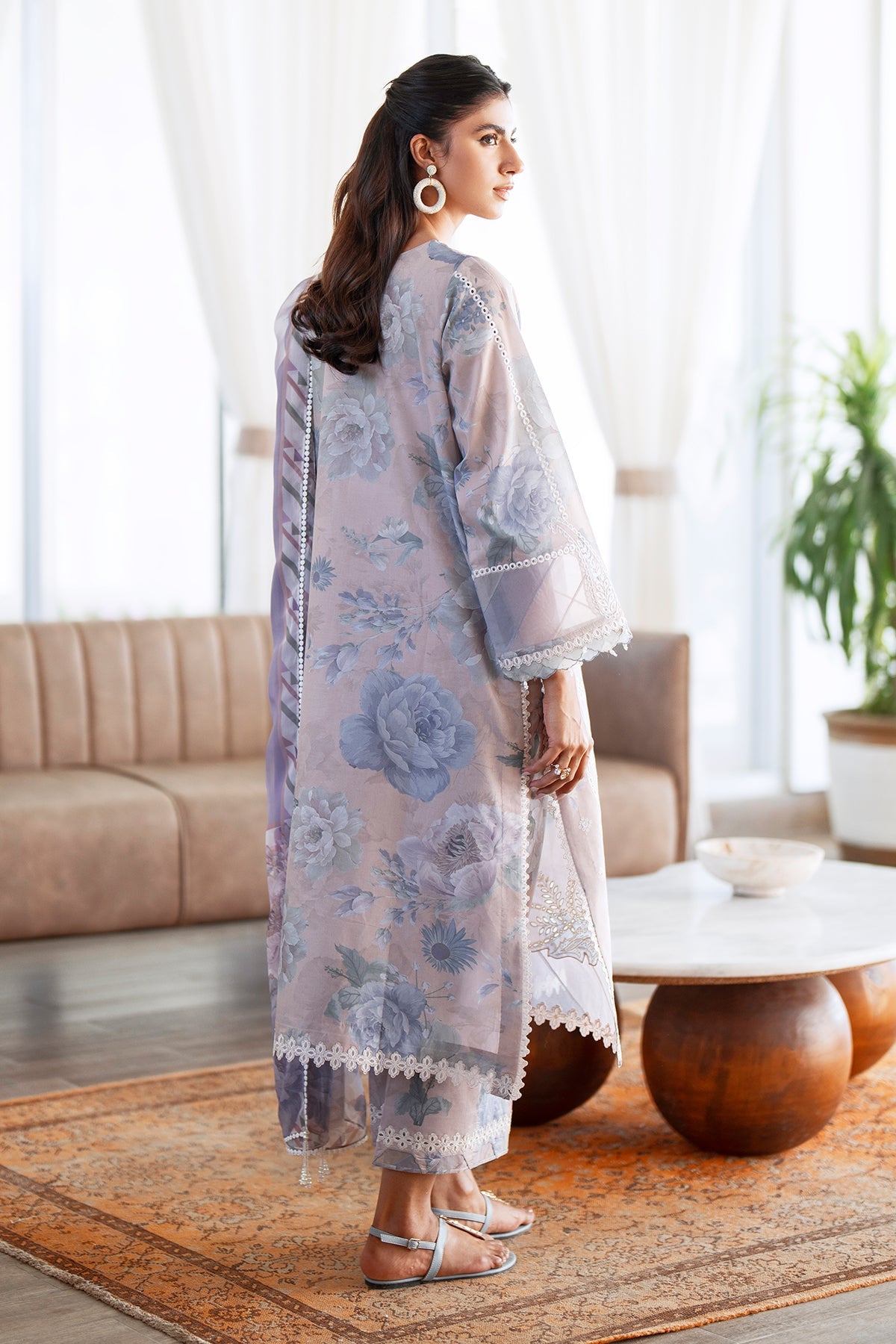 EMBROIDERED PRINTED LAWN UF-4079
