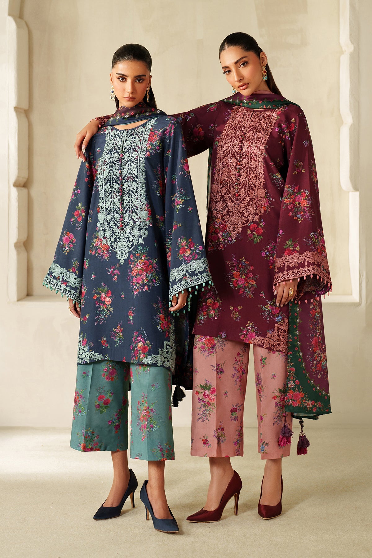 EMBROIDERED KHADDAR UF-4338