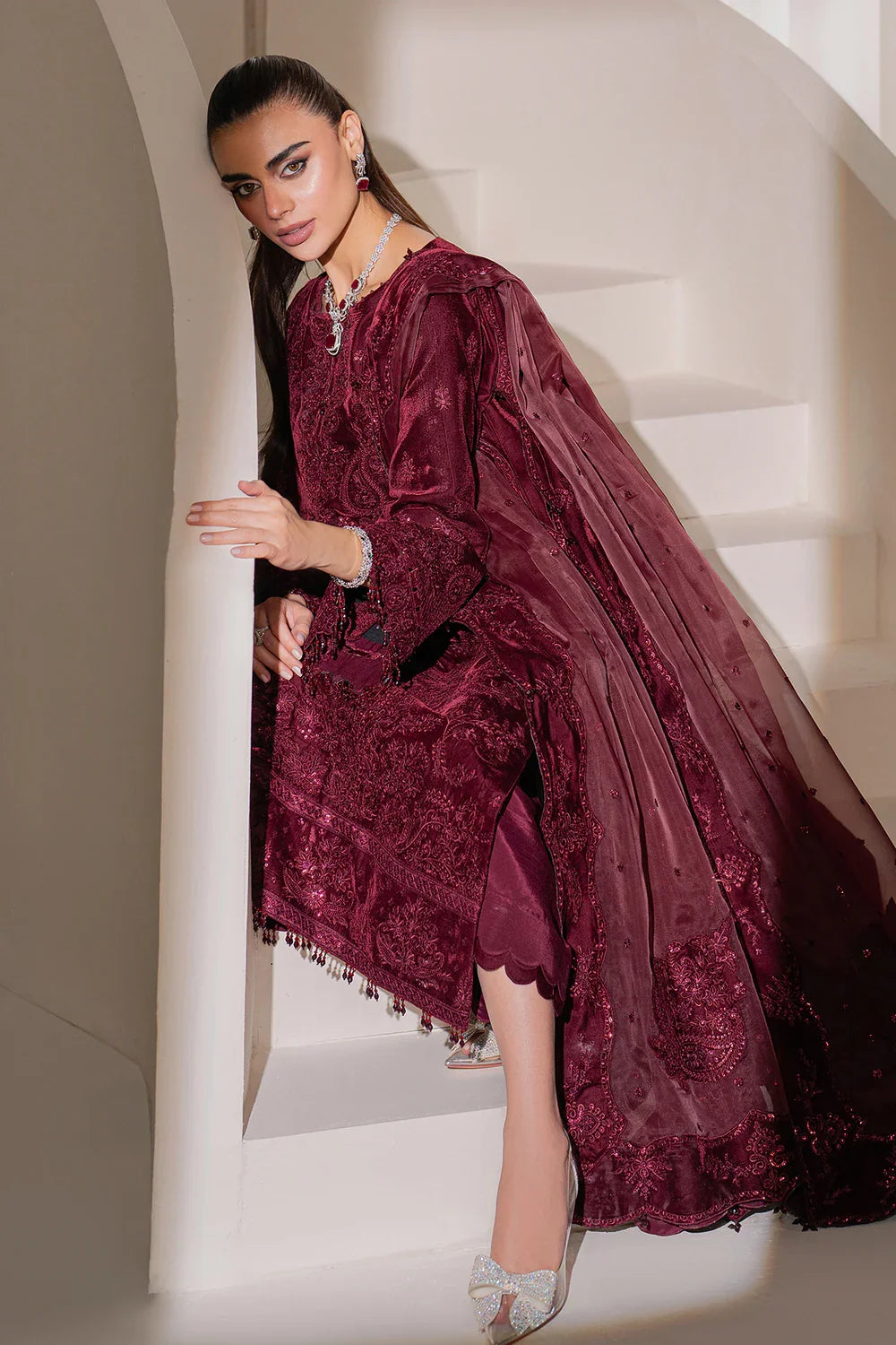 Baroque Luxury Embroidered Velvet Suits 3 Pcs Unstitched UF-758
