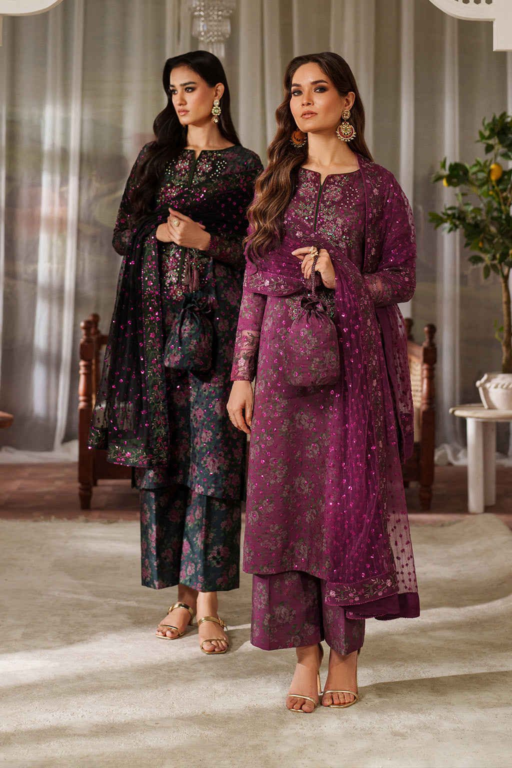 UE-538 Printed Formals