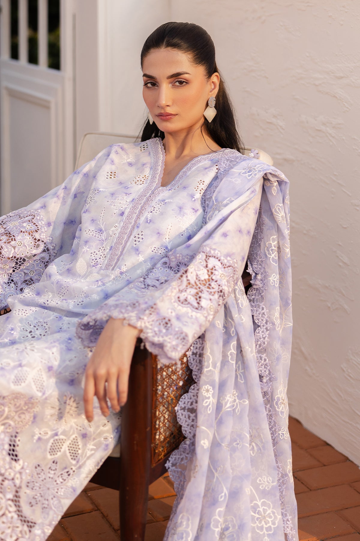 EMBROIDERED LAWN UF-4149