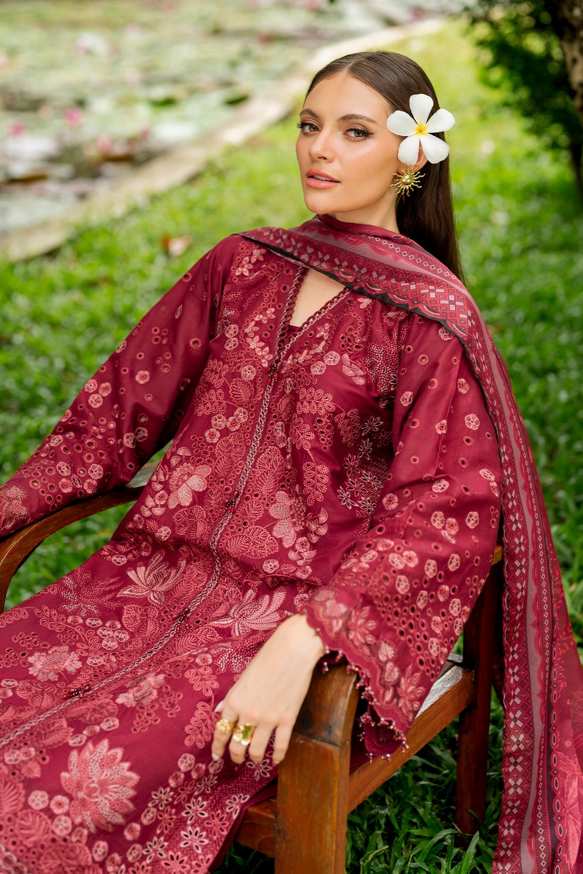 EMBROIDERED LAWN SF-4271