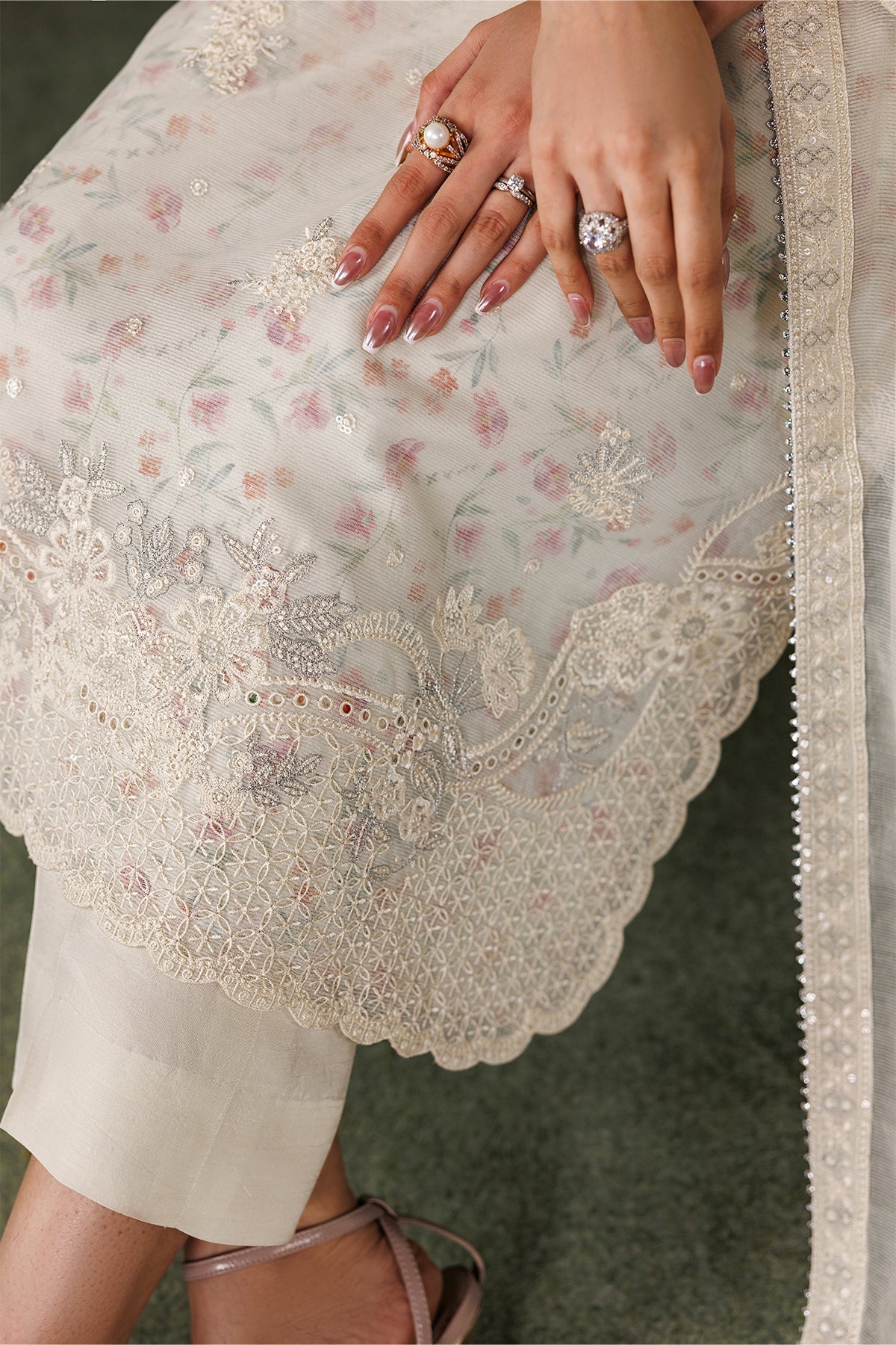 EMBROIDERED COTTON NET UF-4440