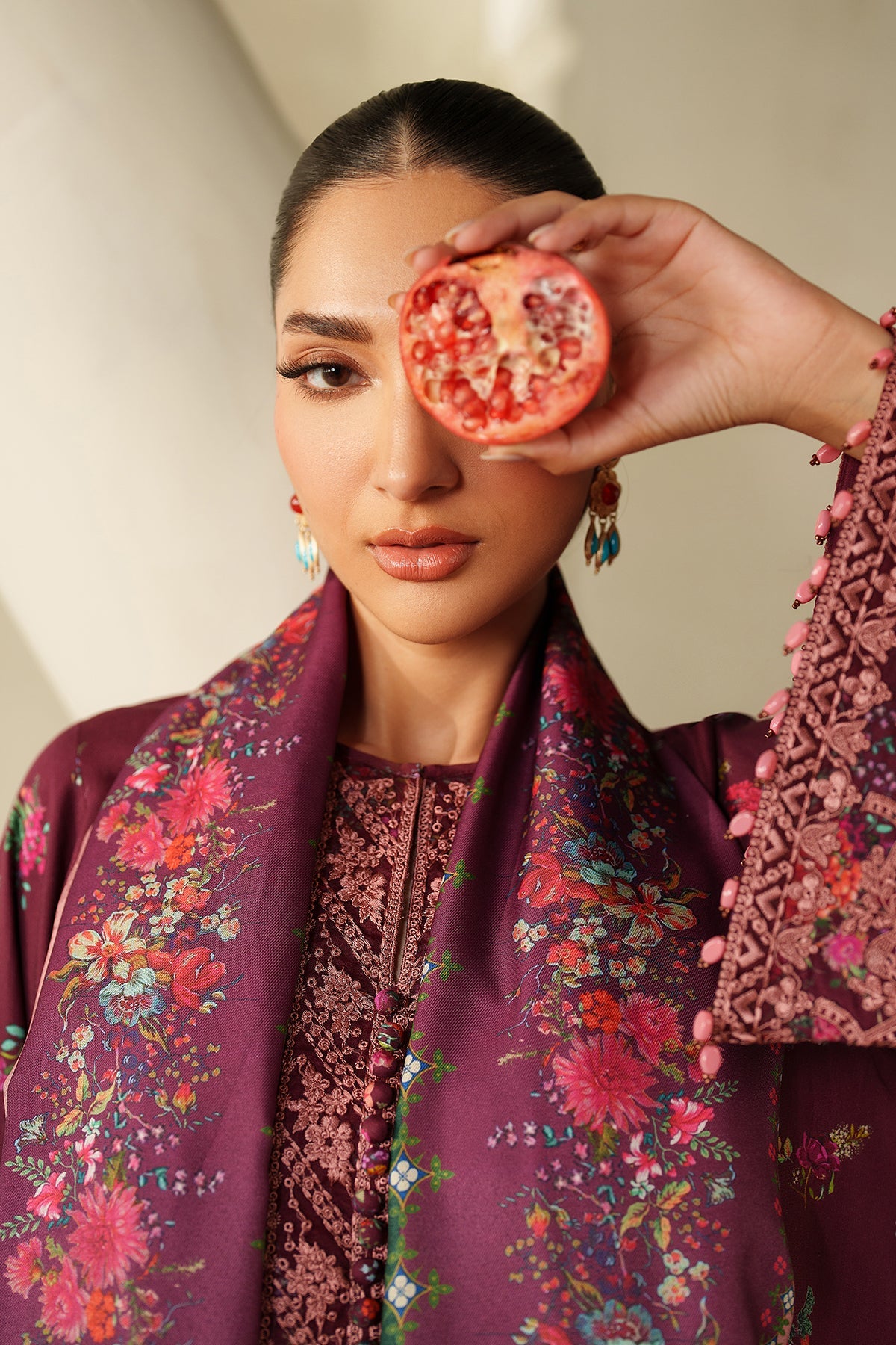 EMBROIDERED KHADDAR SF-4338