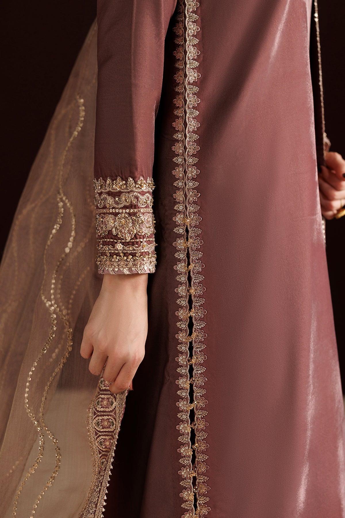 EMBROIDERED VELVET PR-1412