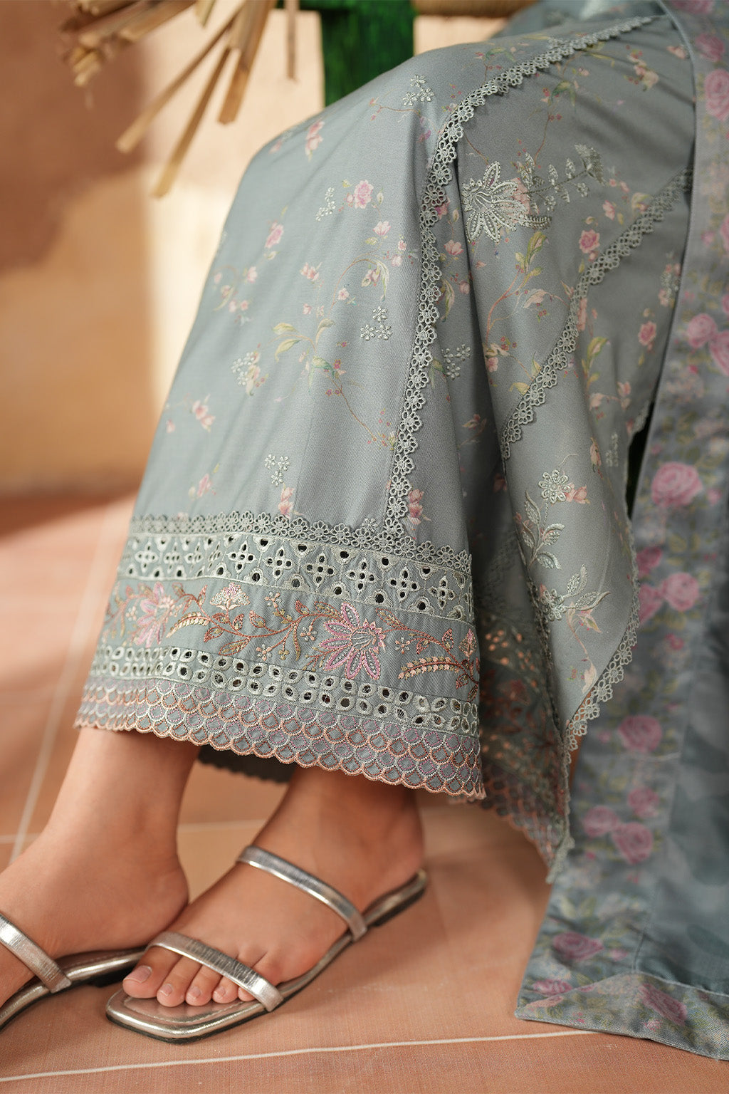 IPF-10 Embroidered Printed Linen