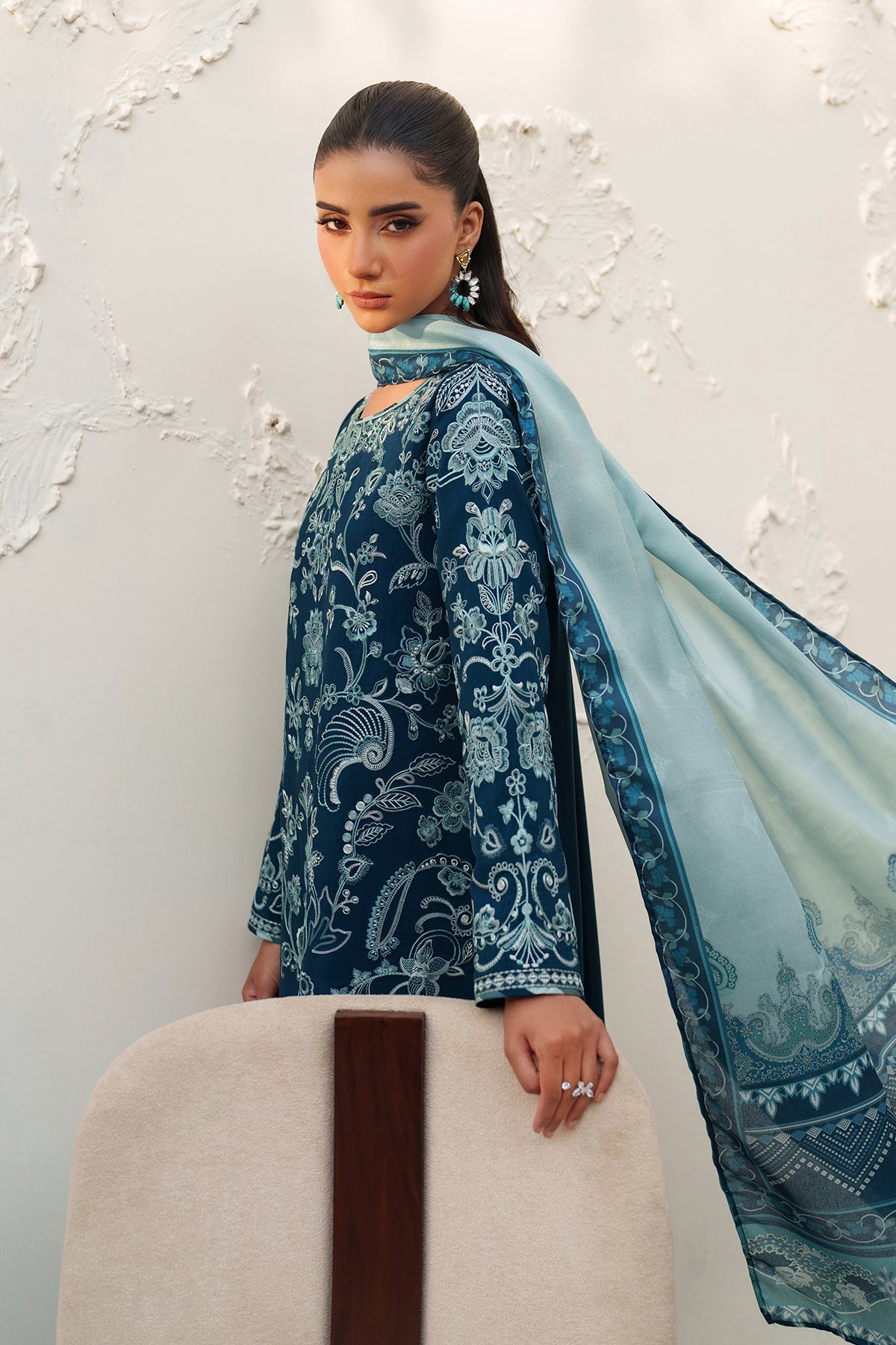 EMBROIDERED RAW SILK UF-4384