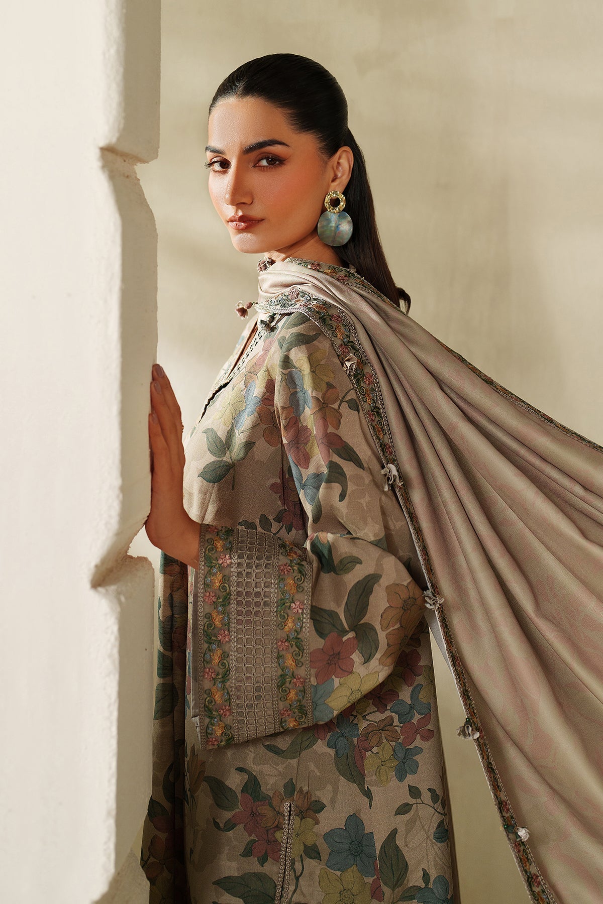 EMBROIDERED KHADDAR UF-4339