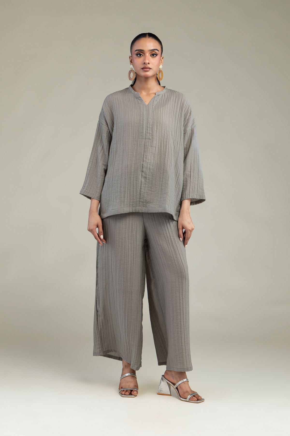 Gray Crinkle Trousers