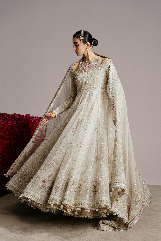 Suffuse – Ishani Style