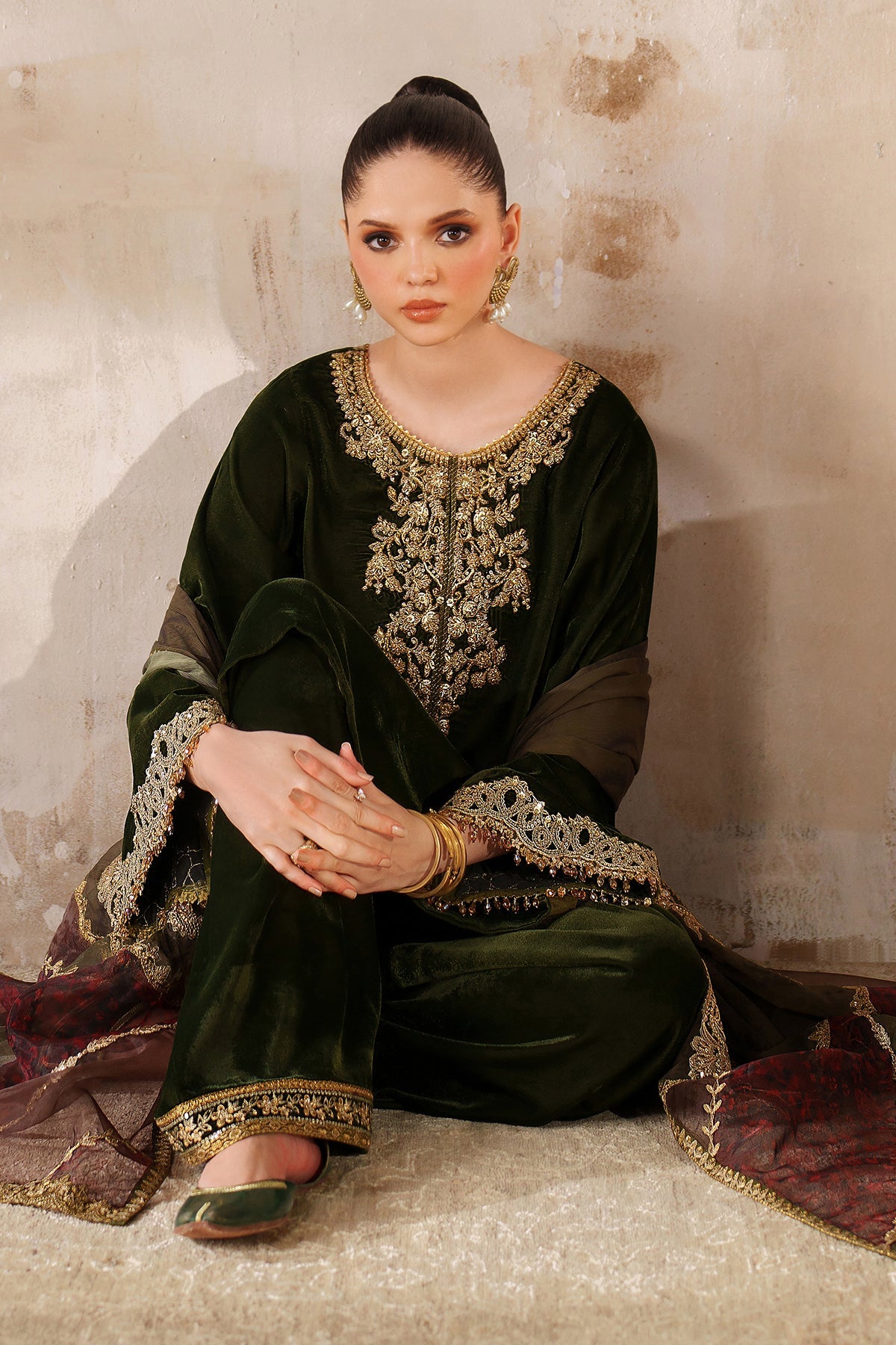 EMBROIDERED VELVET PR-1210