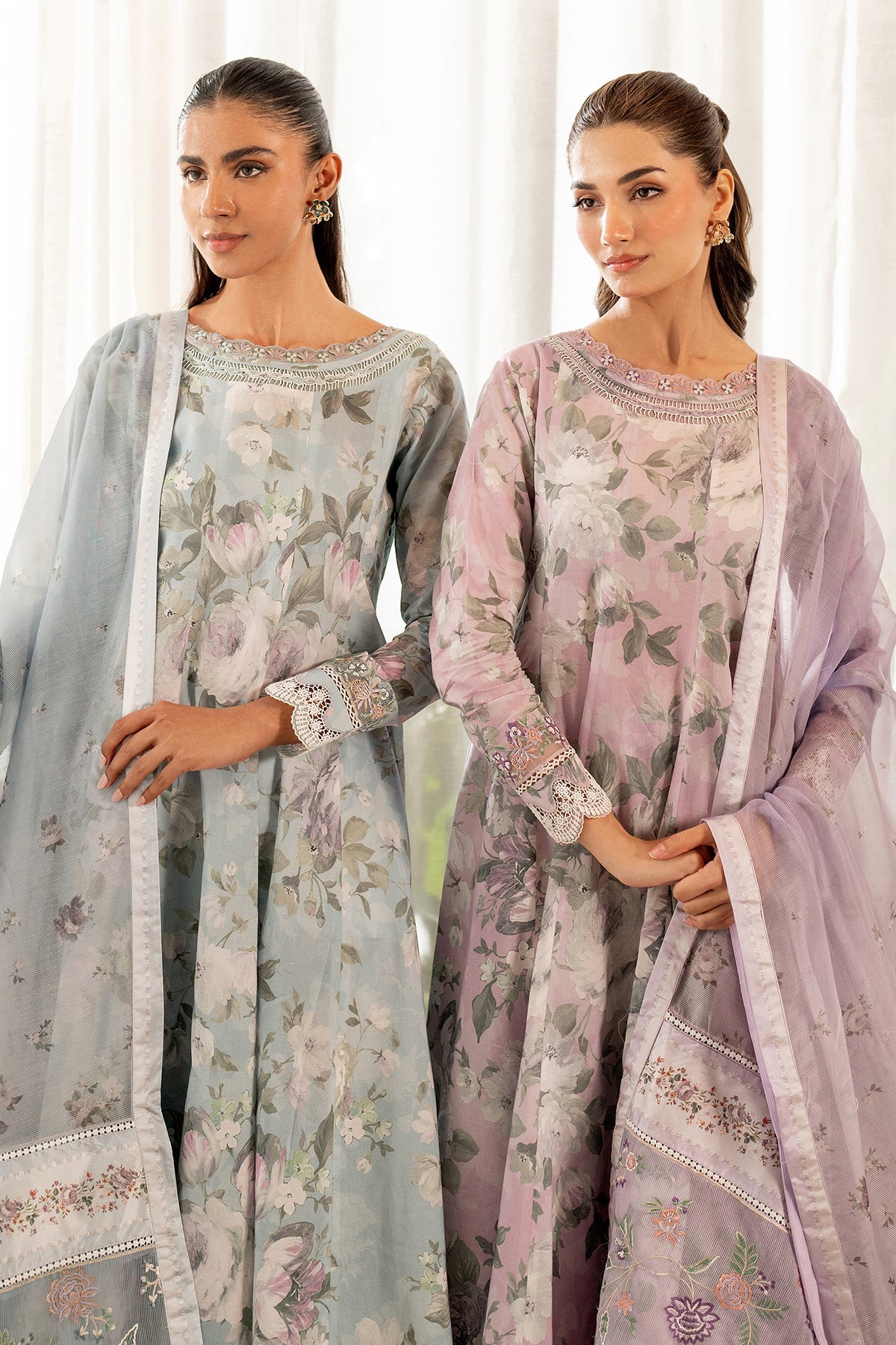 EMBROIDERED PRINTED LAWN UF-4103