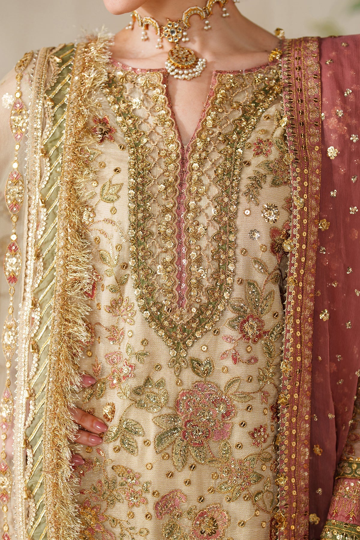 EMBROIDERED NET CH14-02 STITCHED
