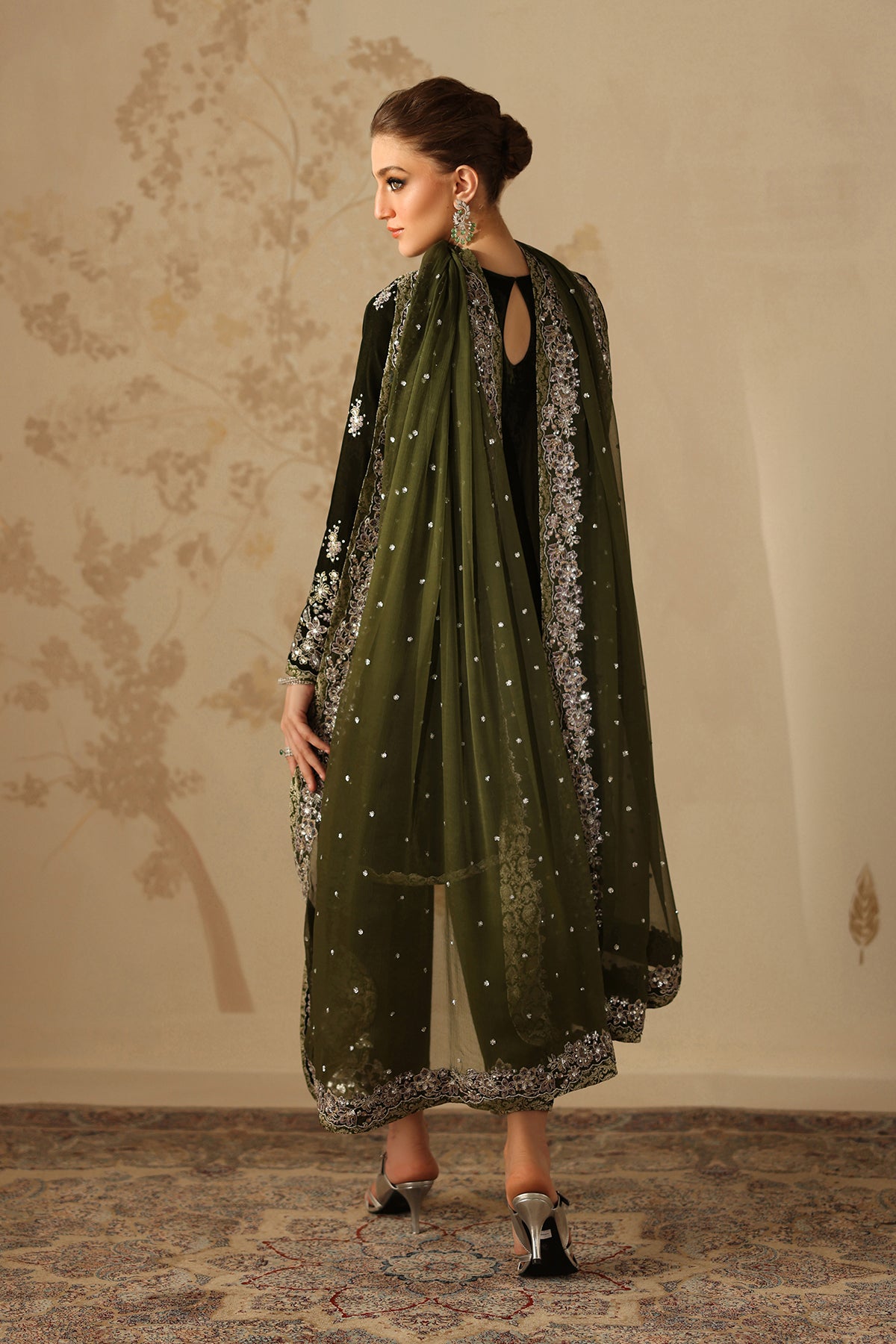 EMBROIDERED VELVET SF-4311