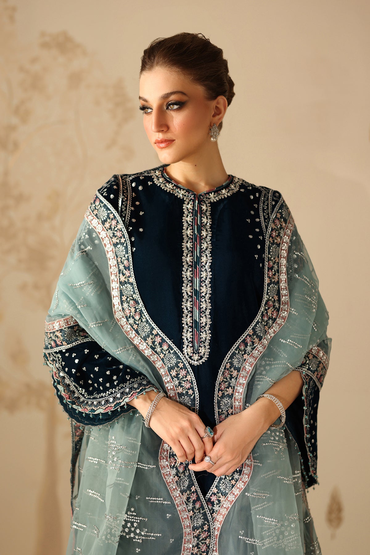 EMBROIDERED VELVET SF-4310