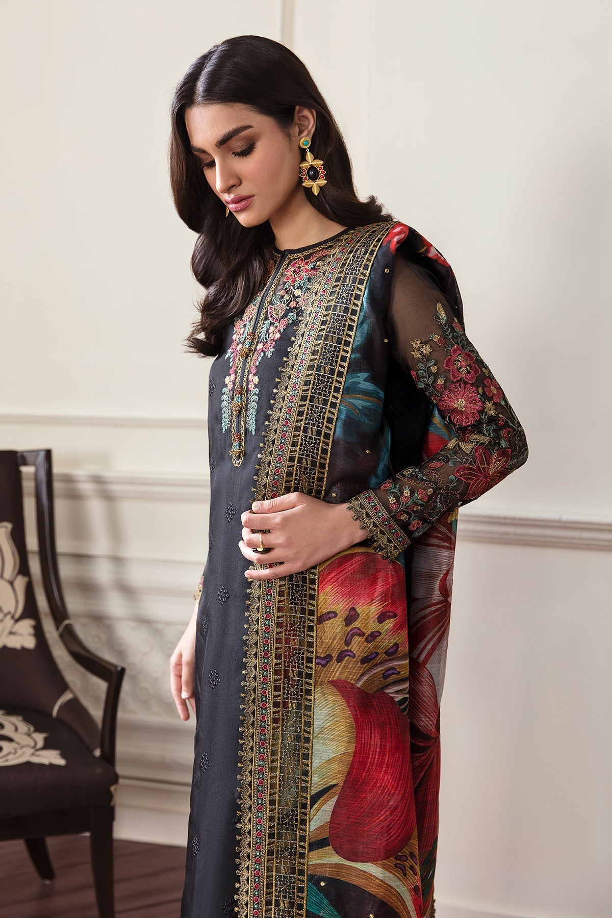 EMBROIDERED ORGANZA SF-290