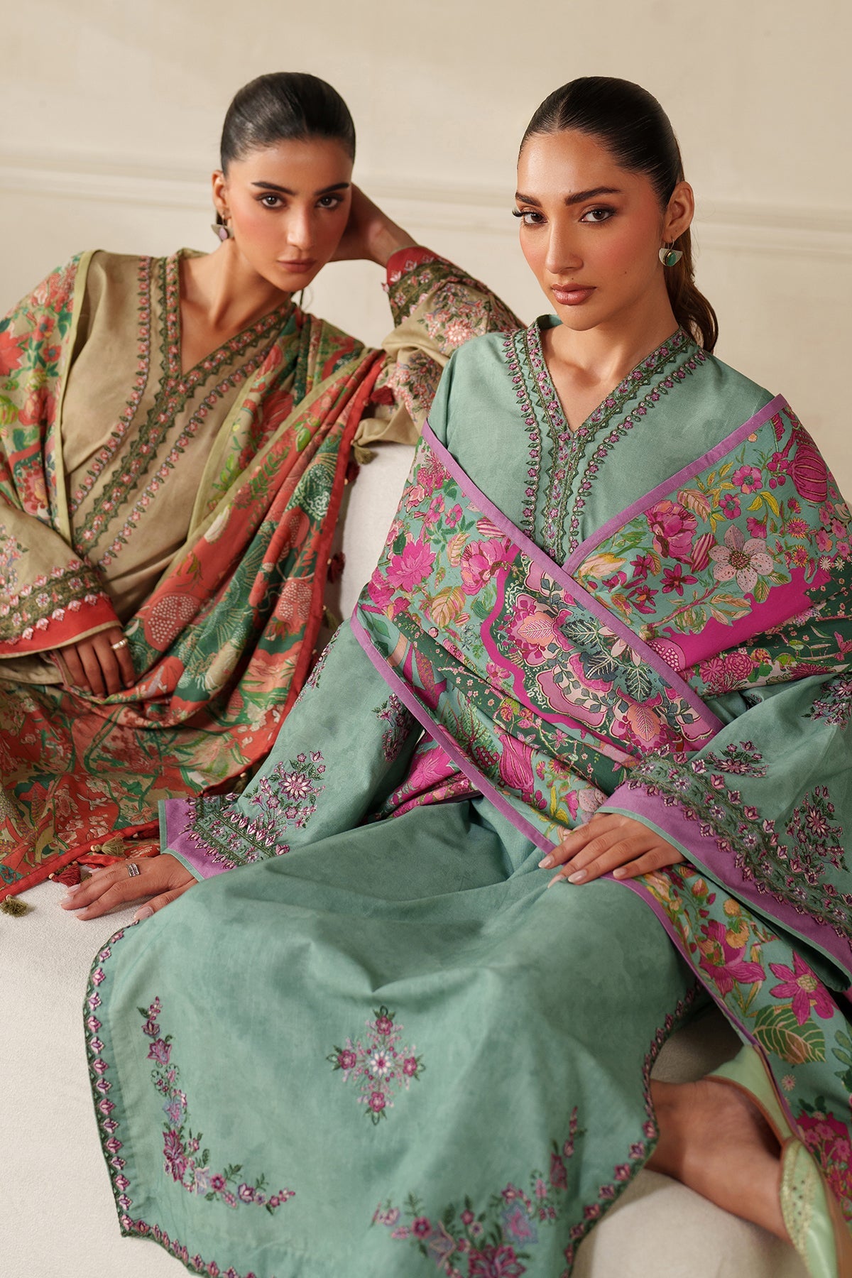 EMBROIDERED KHADDAR UF-4342