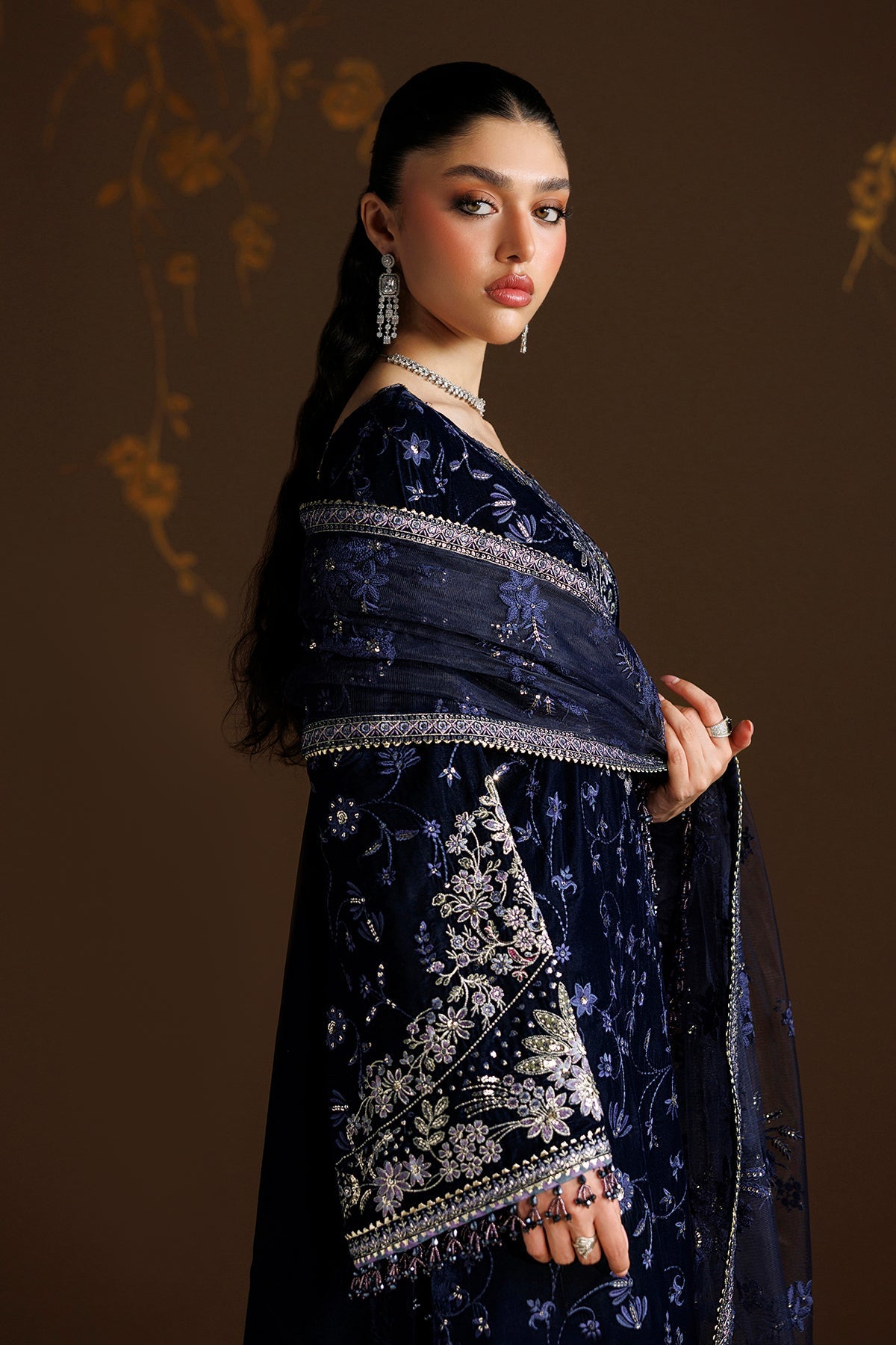 EMBROIDERED VELVET SF-4555