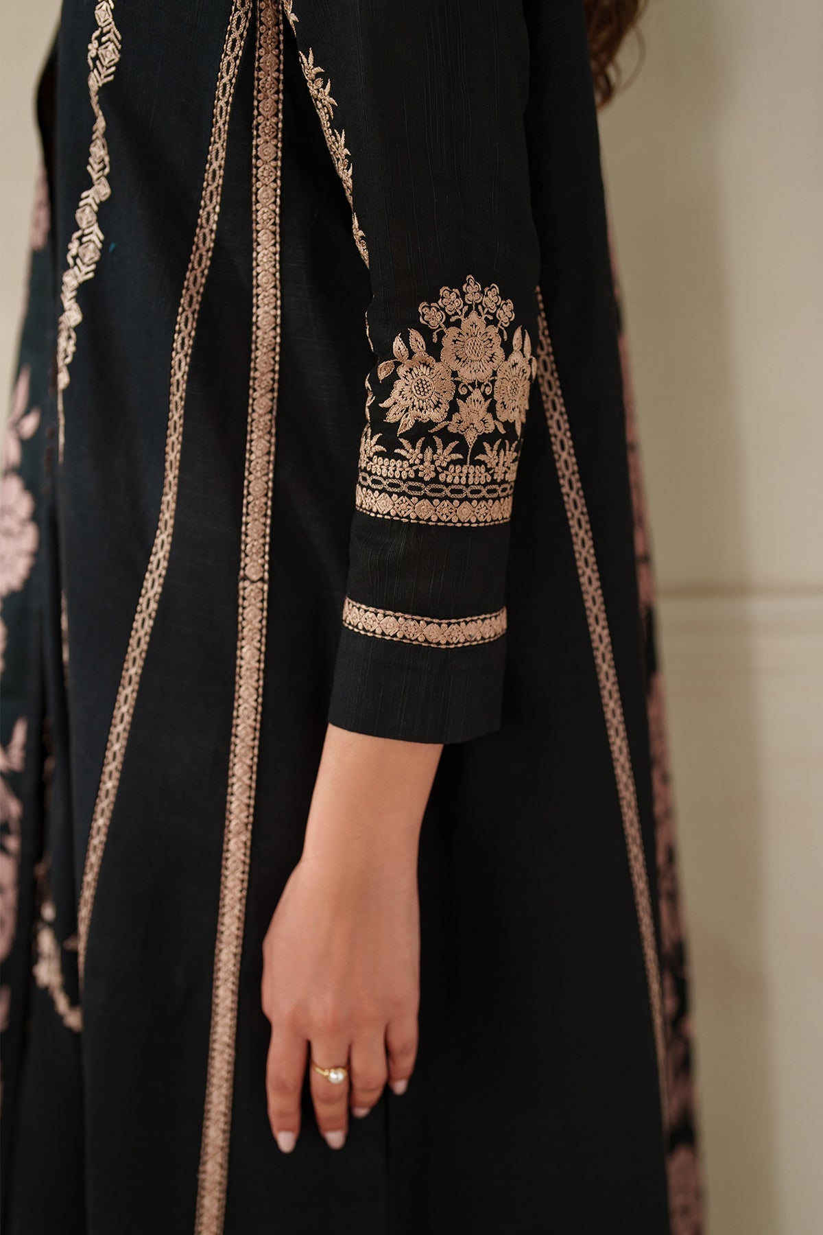 EMBROIDERED KHADDAR PR-1232
