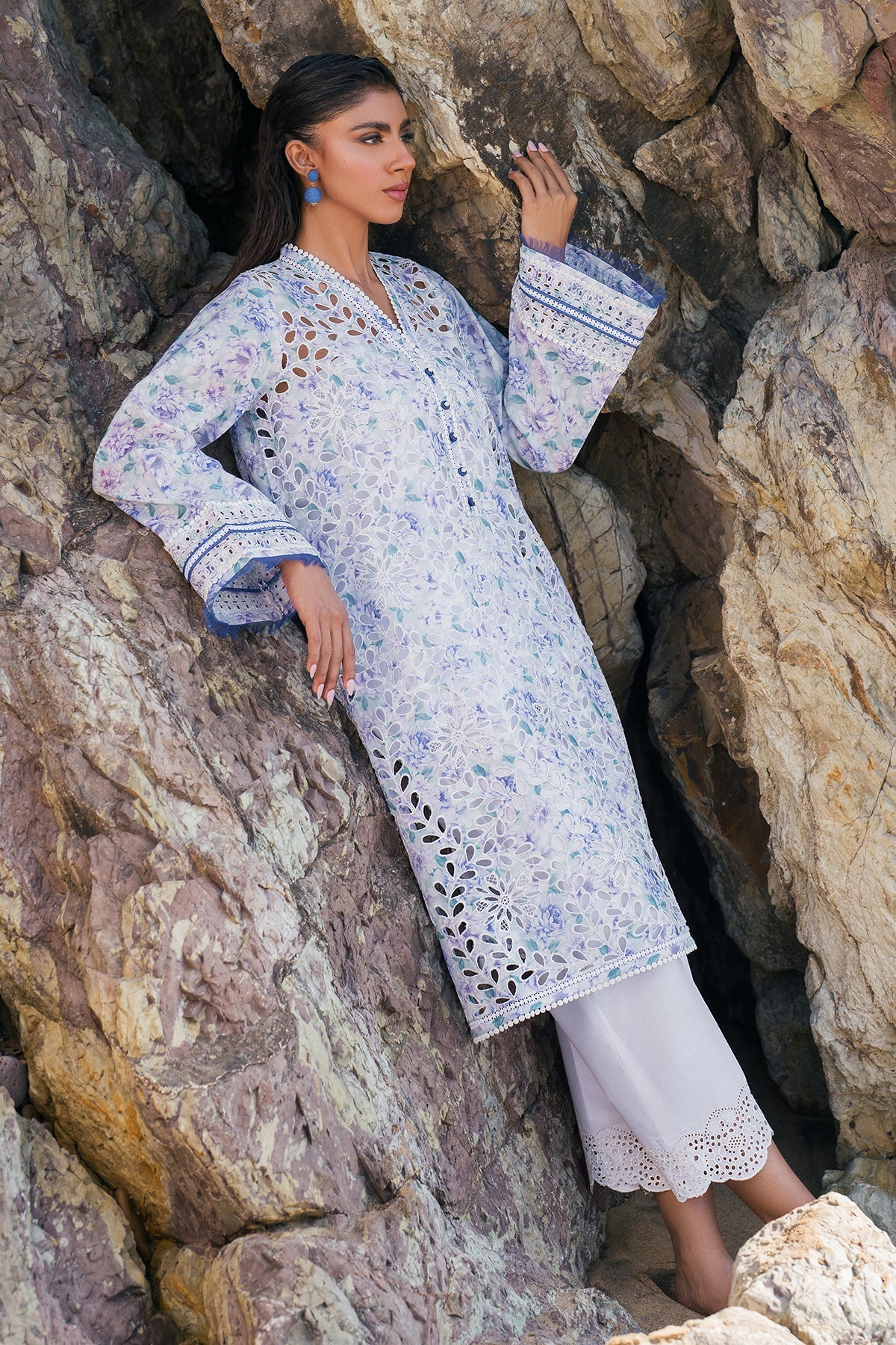 EMBROIDERED PRINTED LAWN UF-4122