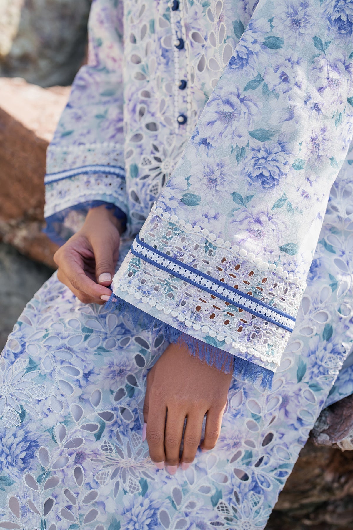 EMBROIDERED PRINTED LAWN UF-4122