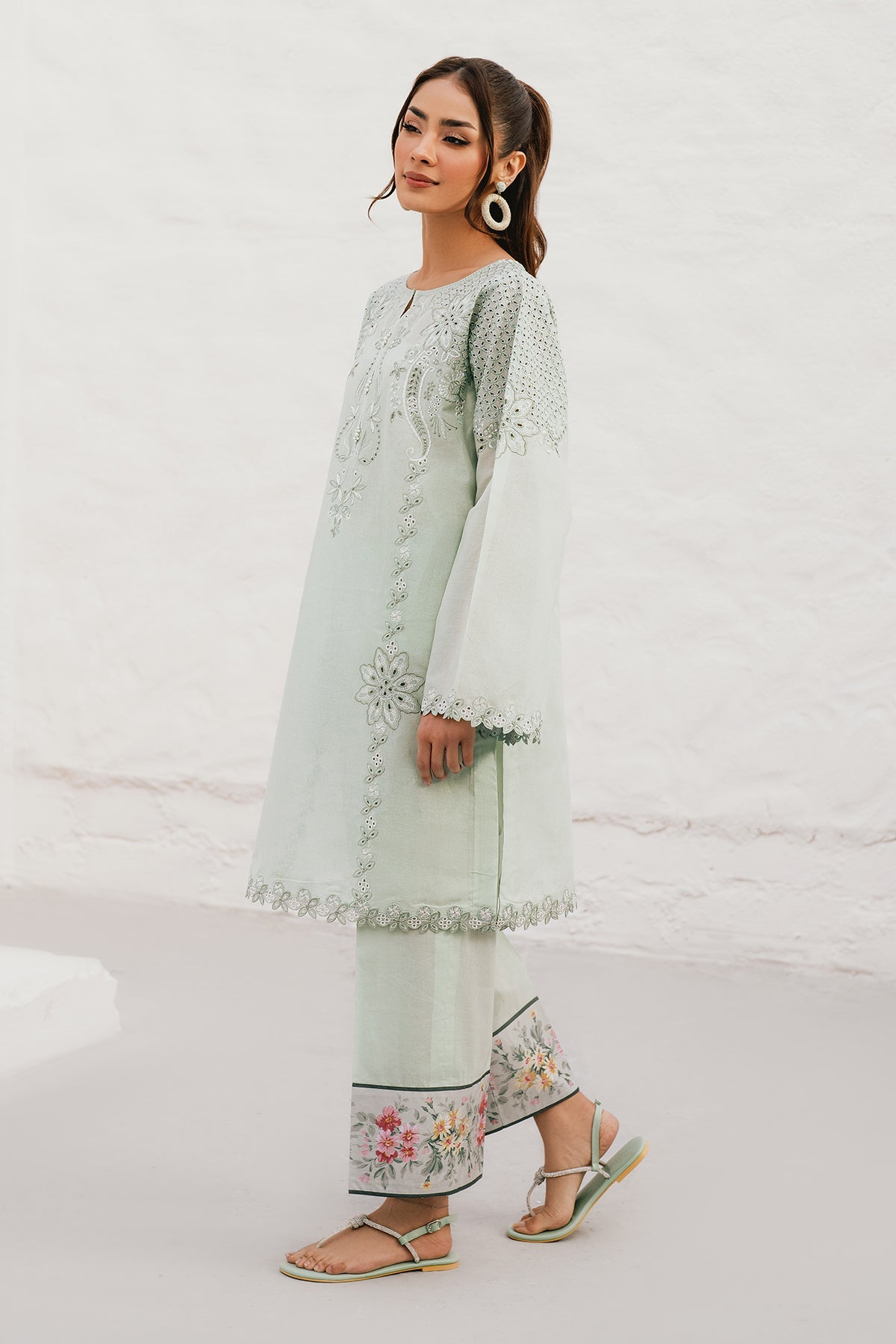 EMBROIDERED LAWN PR-1086