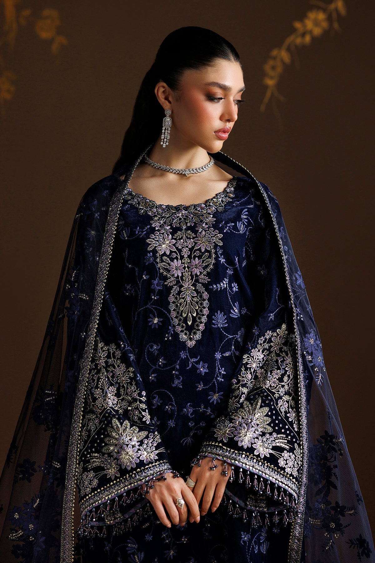 EMBROIDERED VELVET SF-4555