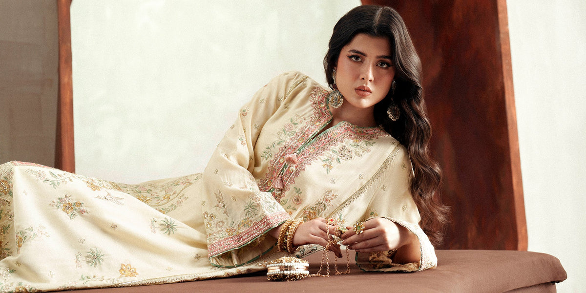 EMBROIDERED KAFTAN (E1105/104/002)