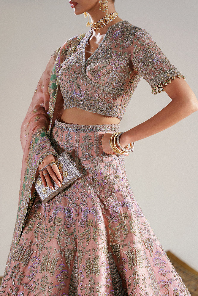 https://cdn.shopify.com/s/files/1/1146/5868/files/19Zaleh.jpg?v=1752762869