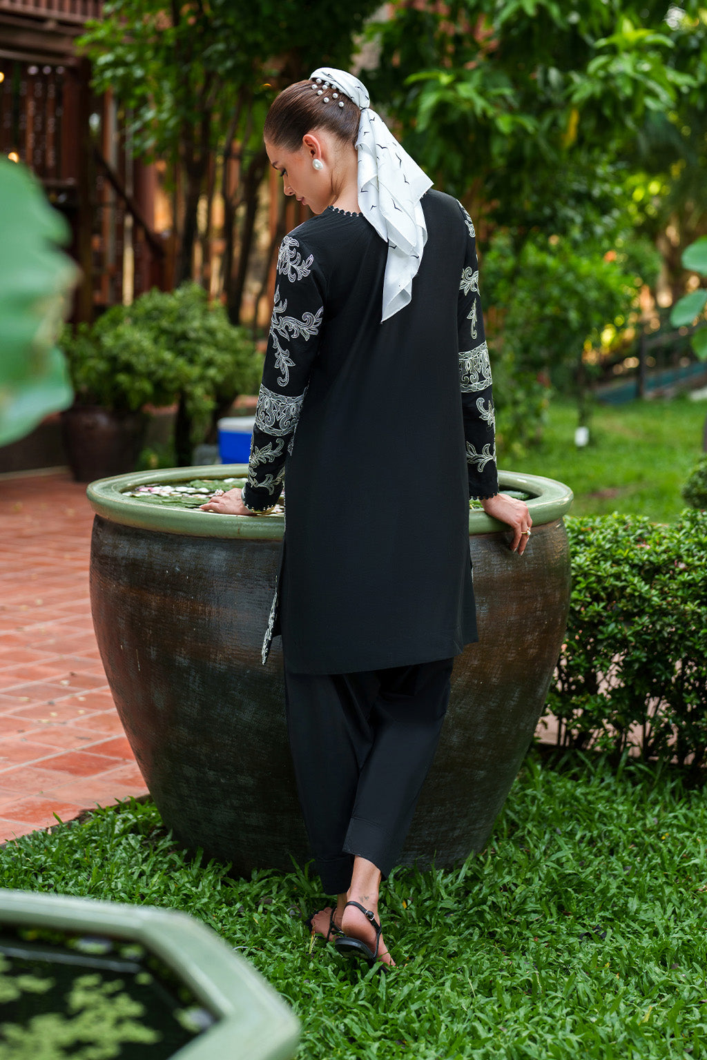 IP-331 Dyed Lawn