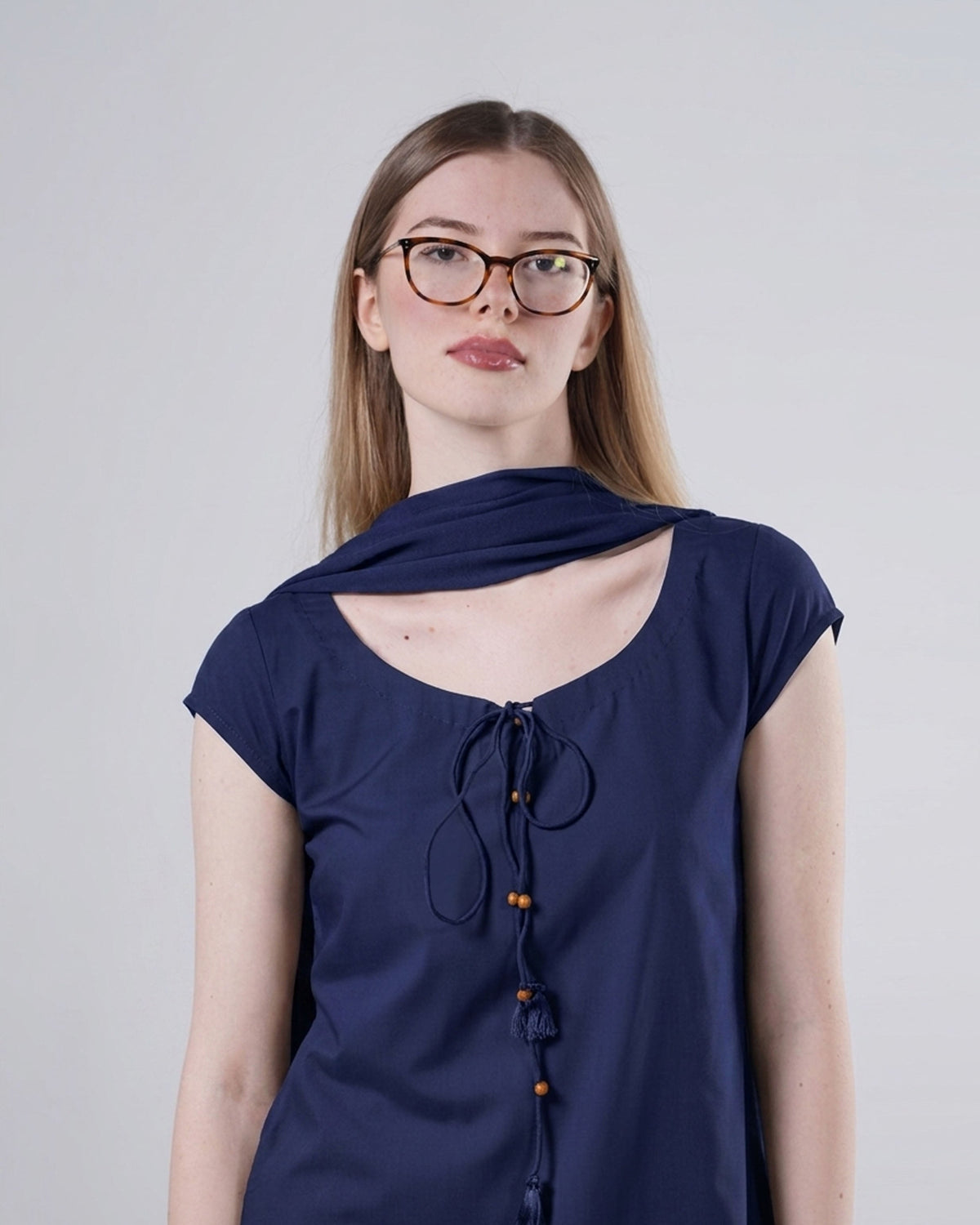 Document (dark blue)