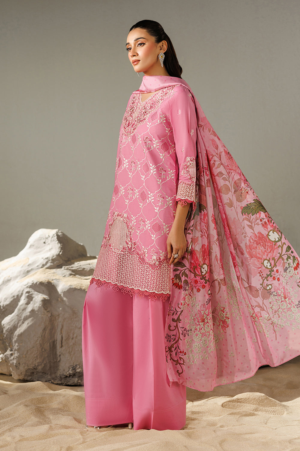 Embroidered Lawn MJ-26-11