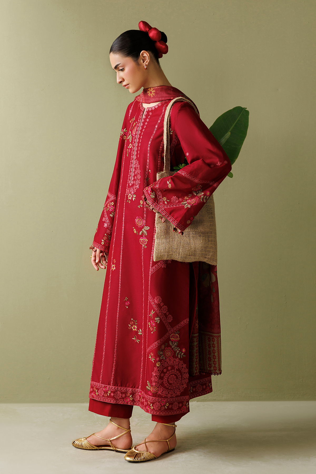 EMBROIDERED LAWN USE-9343