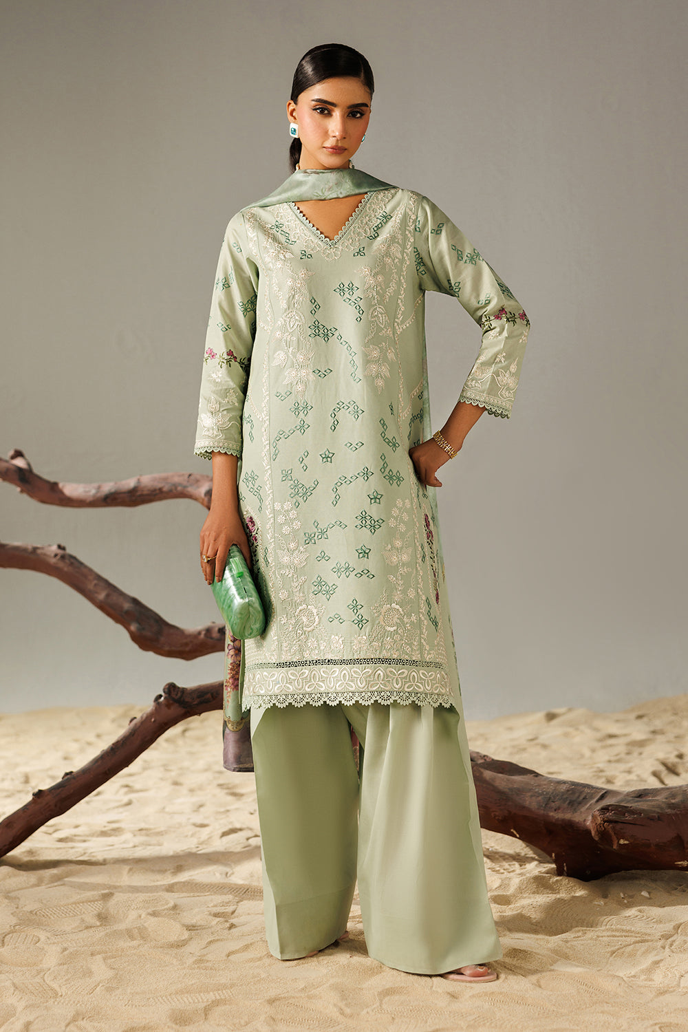Embroidered Lawn MJ-26-13
