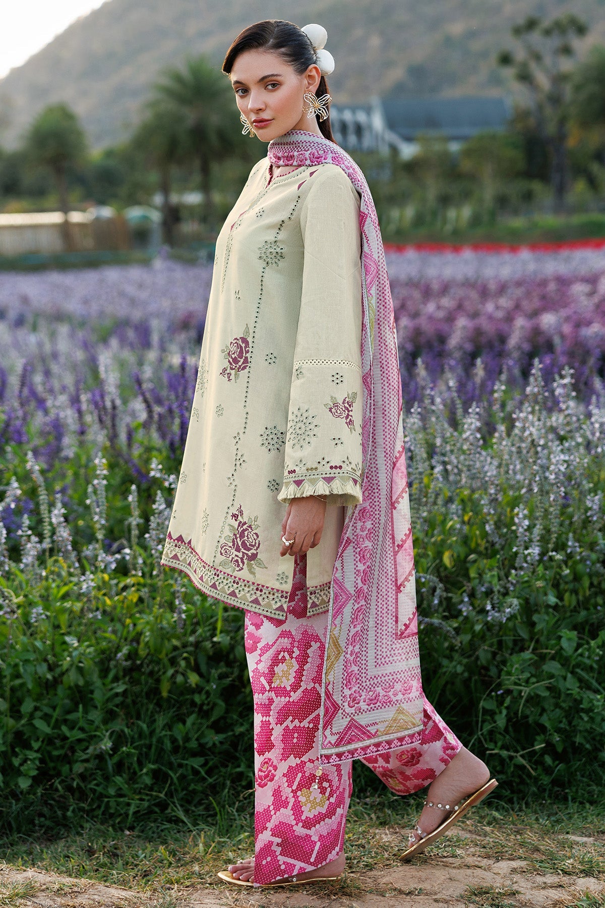 EMBROIDERED LAWN RTW-9289