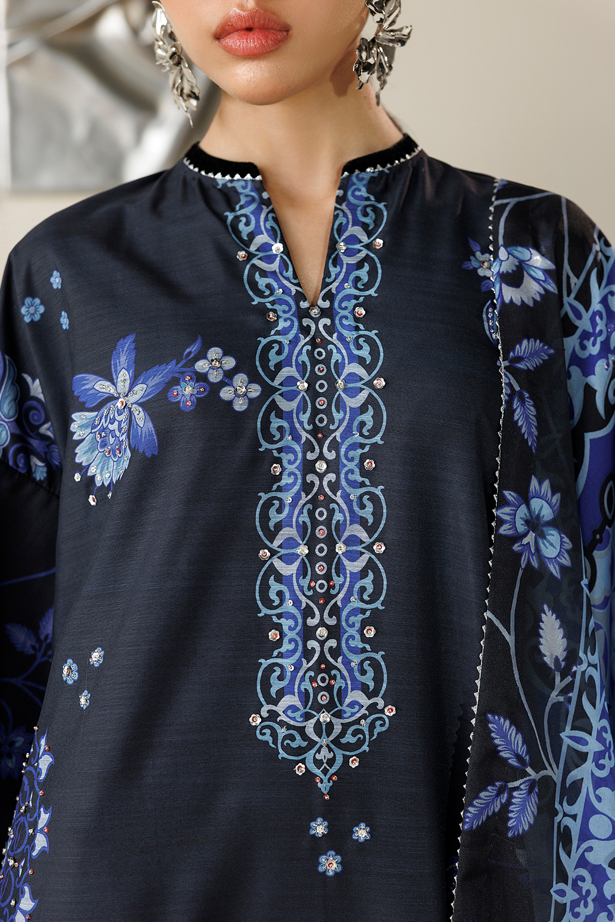 HANDWORK RAW SILK OR26-D05