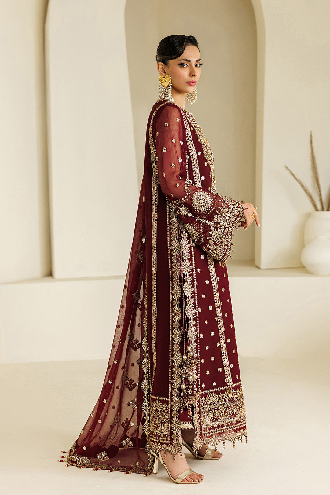 Alizeh – Lira Style