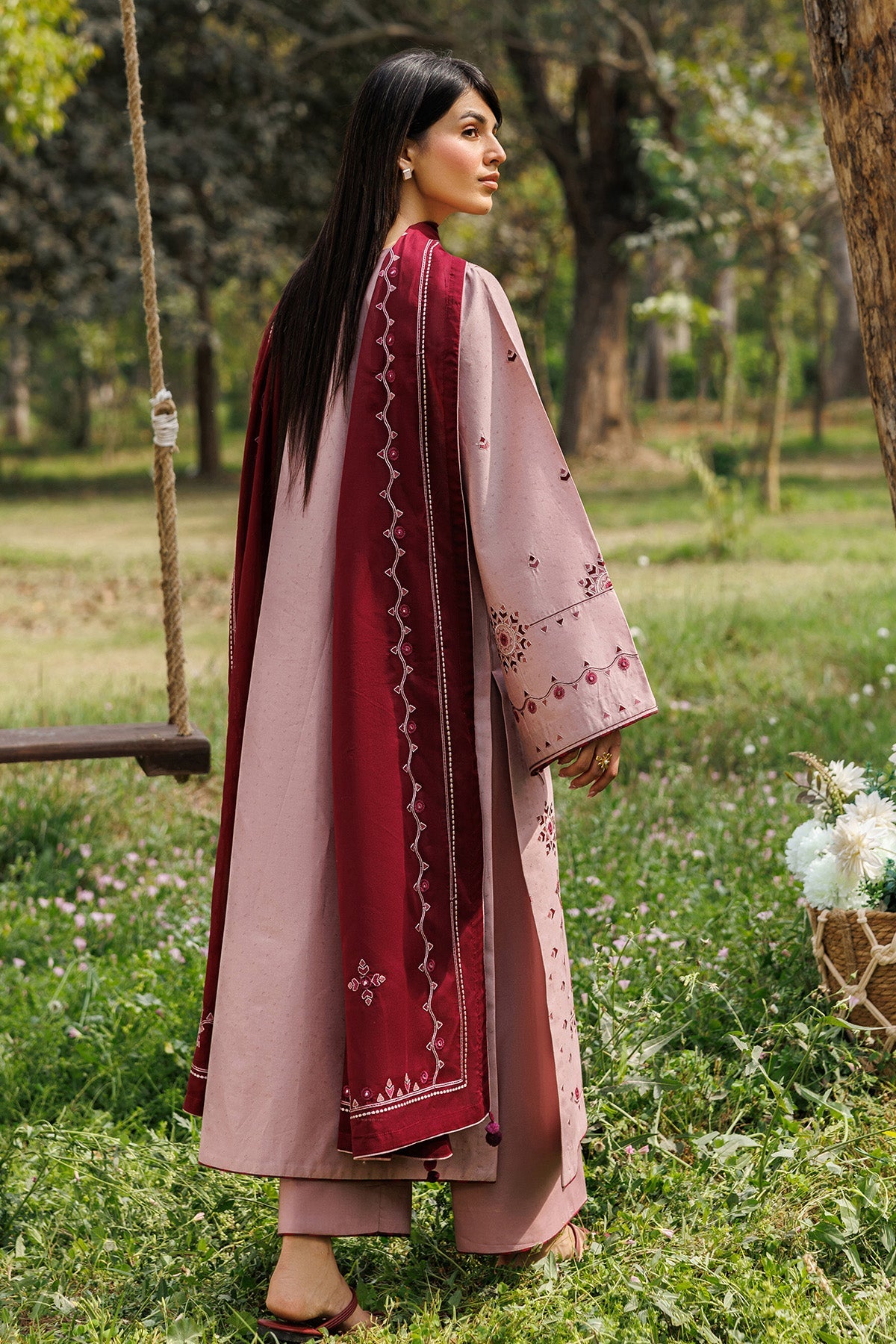 EMBROIDERED LAWN USE-9350