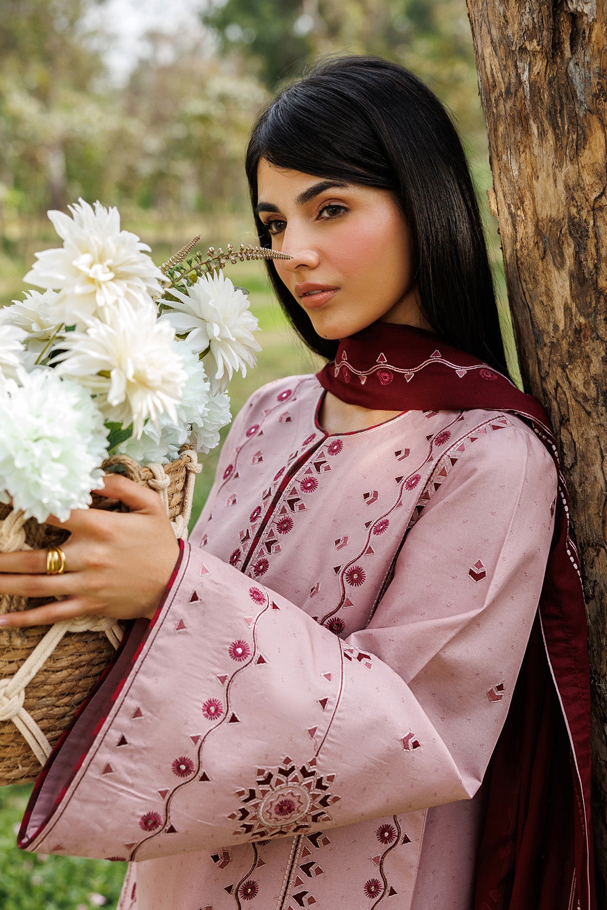 EMBROIDERED LAWN USE-9350
