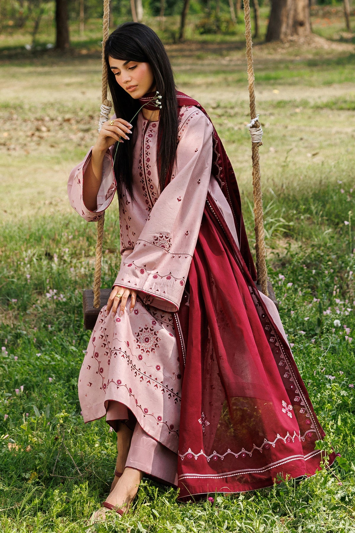 EMBROIDERED LAWN USE-9350